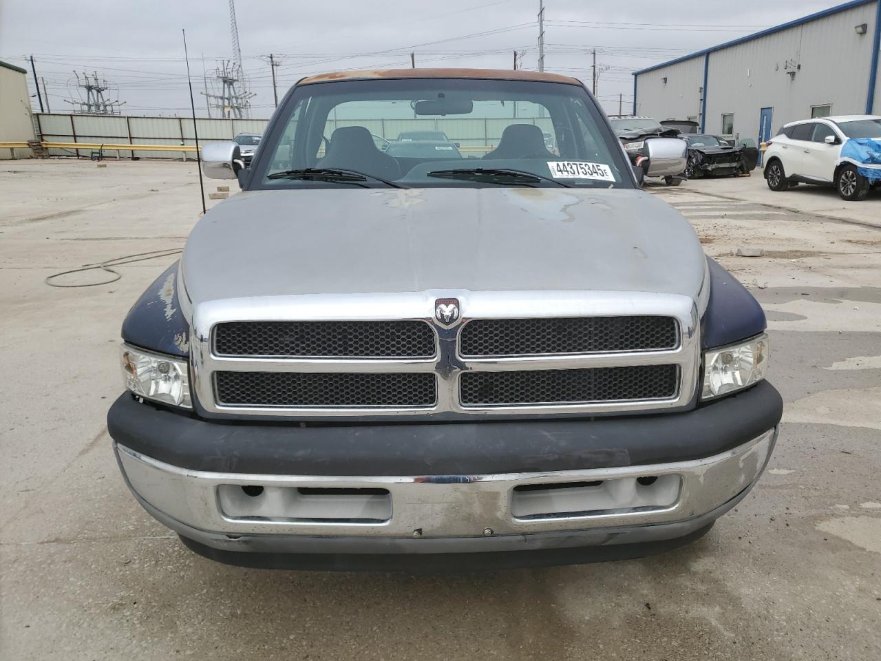 1995 Dodge RAM VIN 1B7HC16ZXSS122071 Copart auction photo, side / rear end damage thumbnail 5
