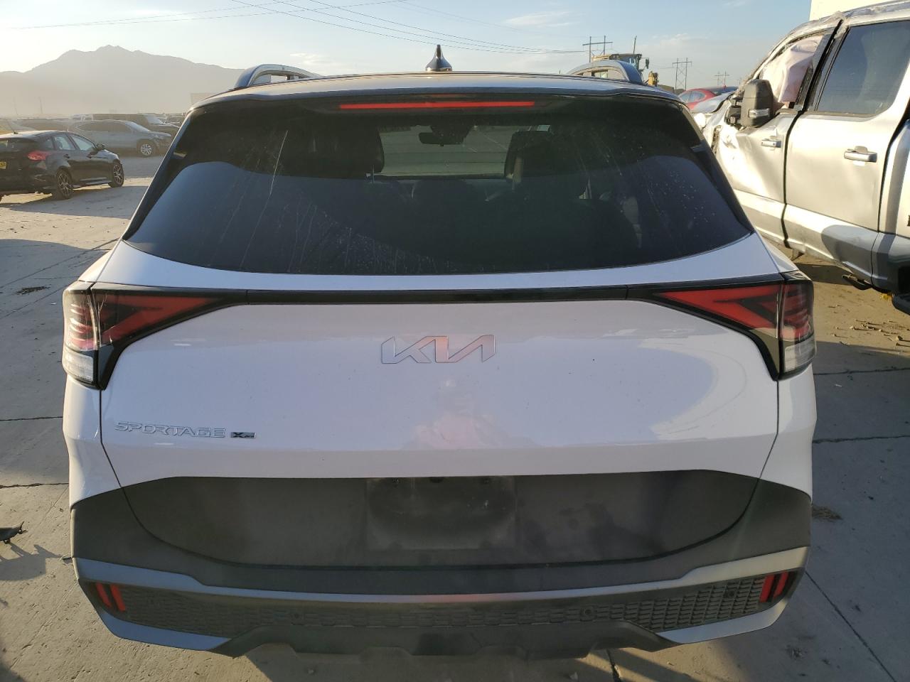 2024 KIA Sportage VIN 5XYK7CDF6RG180032 Copart auction photo, front end damage thumbnail 6