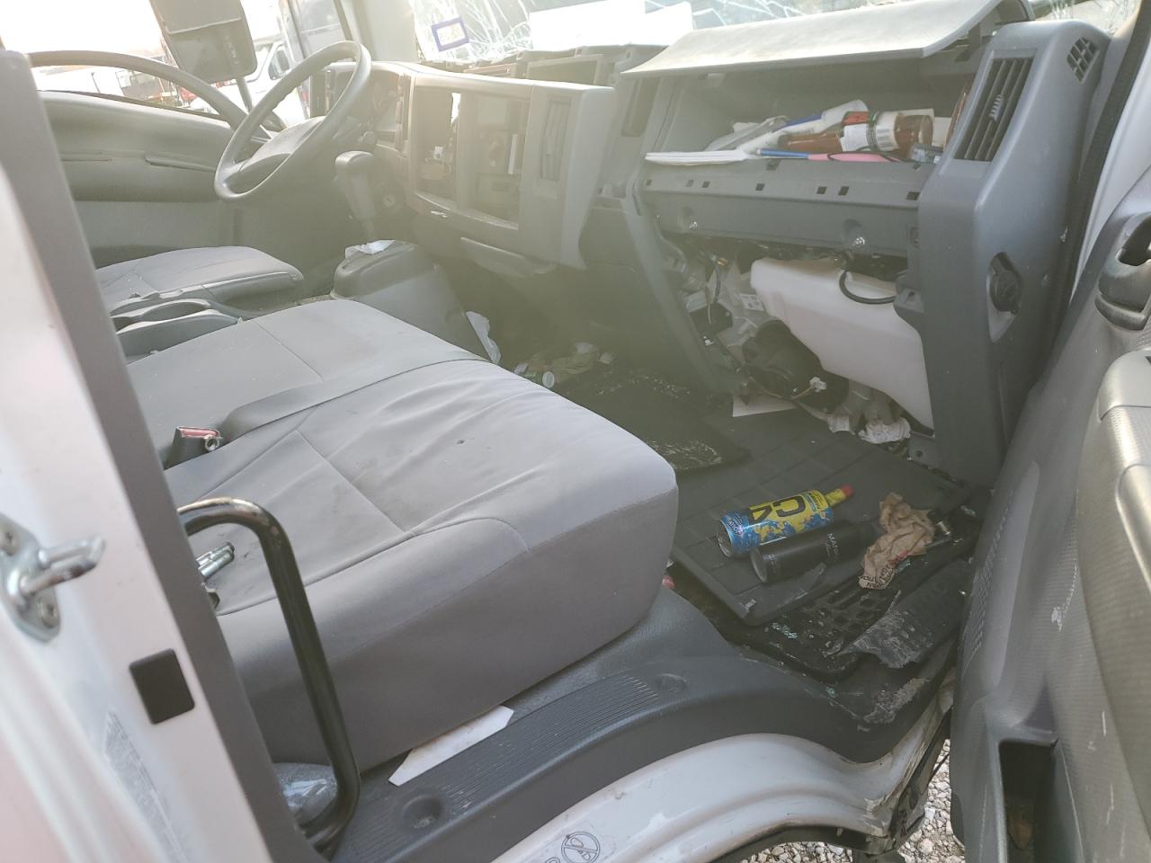 2016 Isuzu NPR VIN 54DB4W1B6GS805897 Copart auction photo, all over / hail damage thumbnail 8