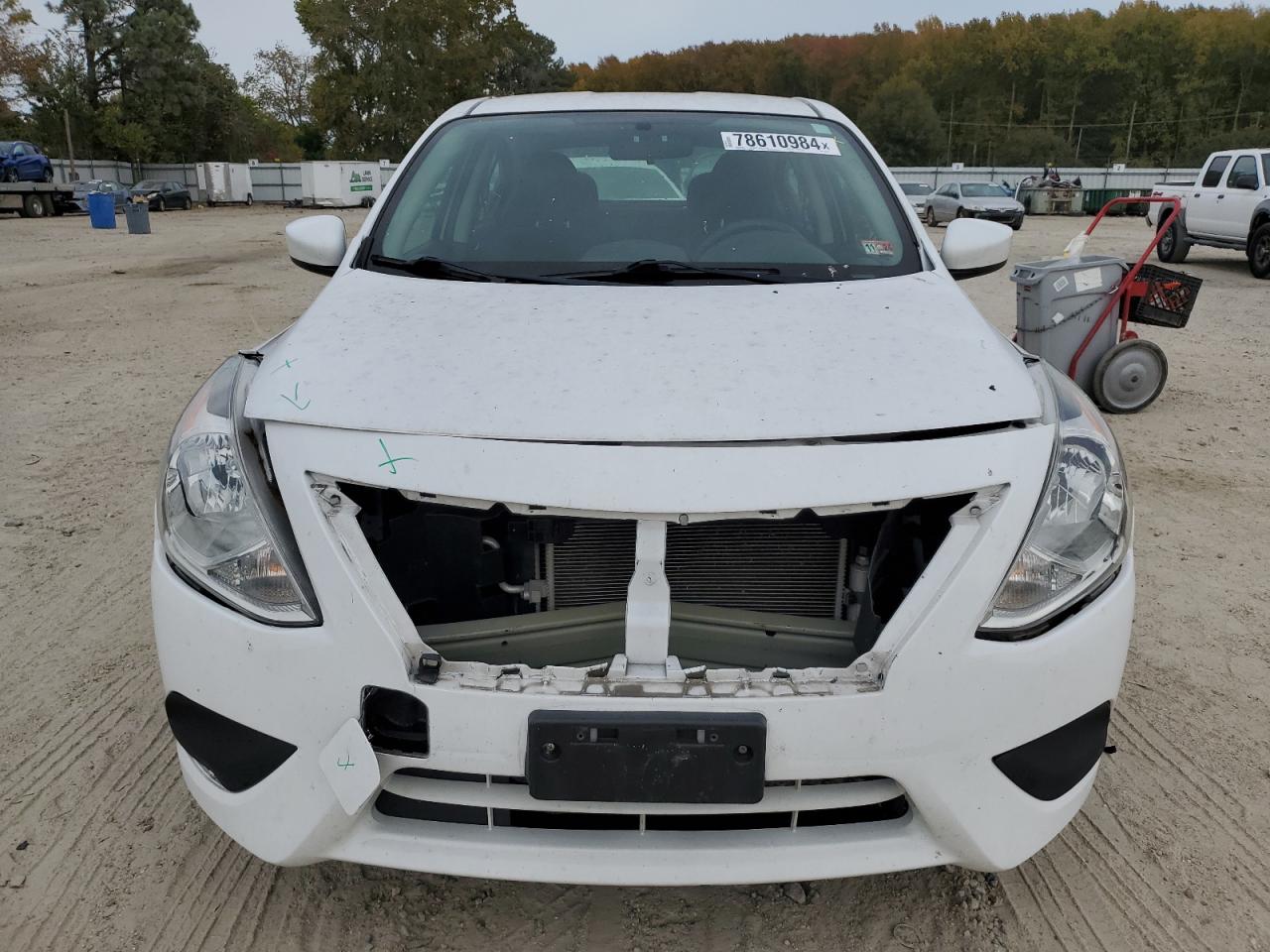 2019 Nissan Versa VIN 3N1CN7AP4KL873715 Copart auction photo, front end / minor dent/scratches damage thumbnail 5