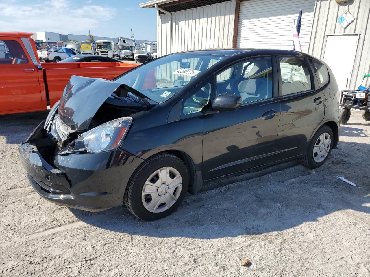 2013 Honda Fit VIN JHMGE8H34DC047161