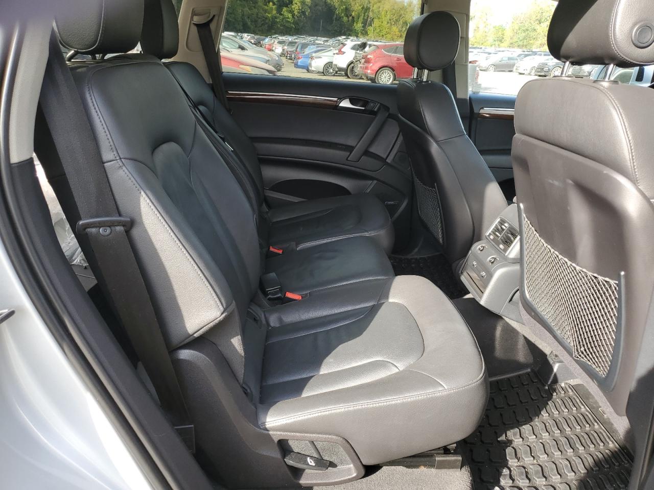 2015 Audi Q7 VIN WA1LGAFE9FD033172 Copart auction photo, vandalism / minor dent/scratches damage thumbnail 11