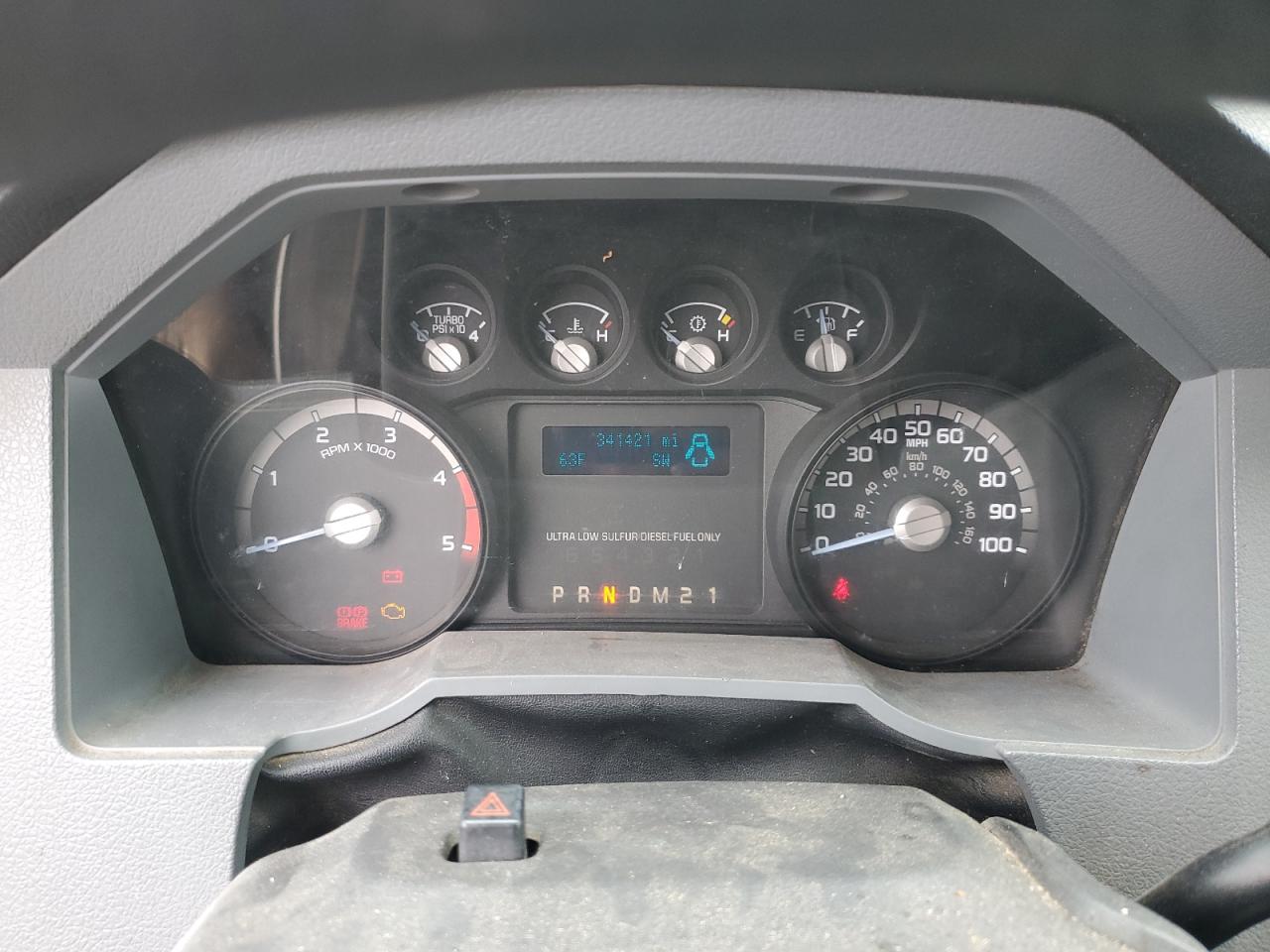 2016 Ford F450 VIN 1FD0W4HT4GEA65981 Copart auction photo, minor dent/scratches damage thumbnail 9
