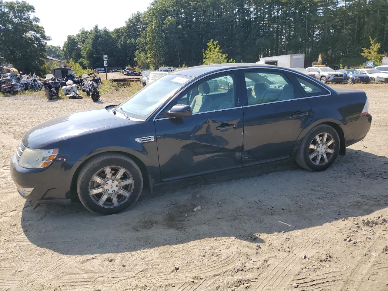2009 Ford Taurus VIN 1FAHP24W09G107116