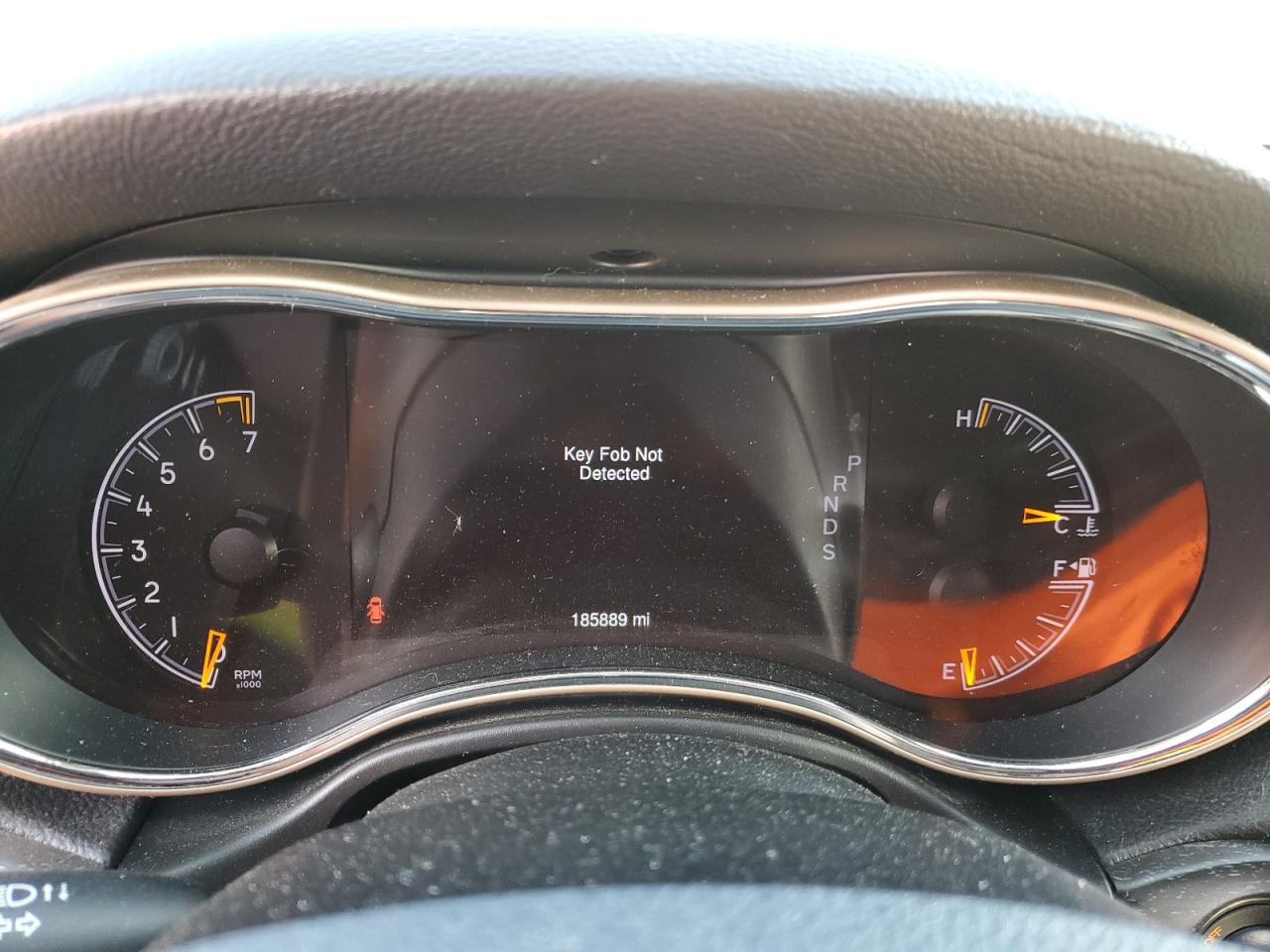 2015 Jeep Grand Cherokee VIN 1C4RJFBG8FC650736 Copart auction photo, front end / minor dent/scratches damage thumbnail 9