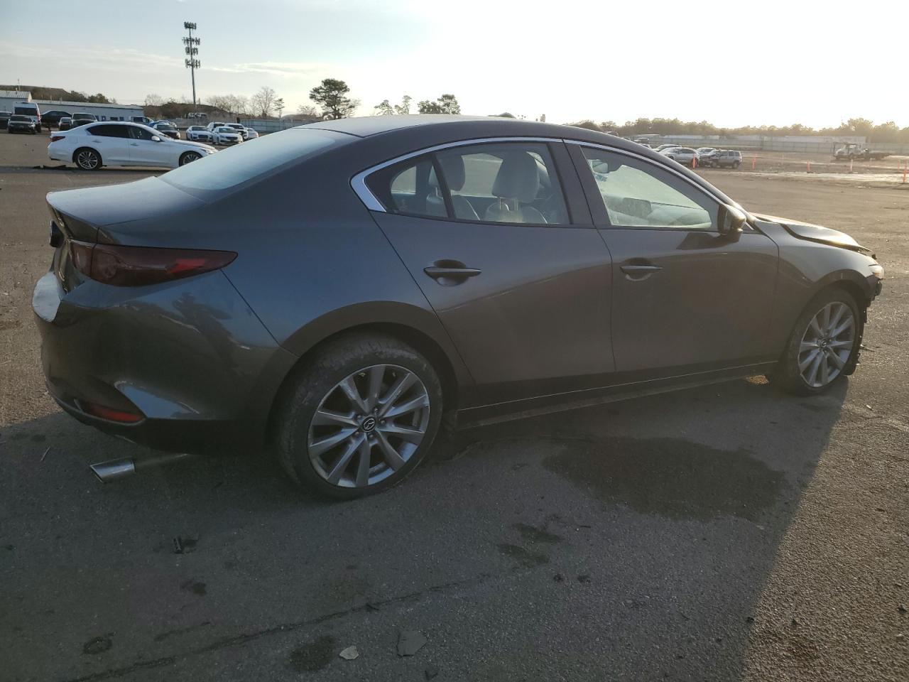 2019 Mazda 3 VIN JM1BPBAM7K1120201 Copart auction photo, side / front end damage thumbnail 3
