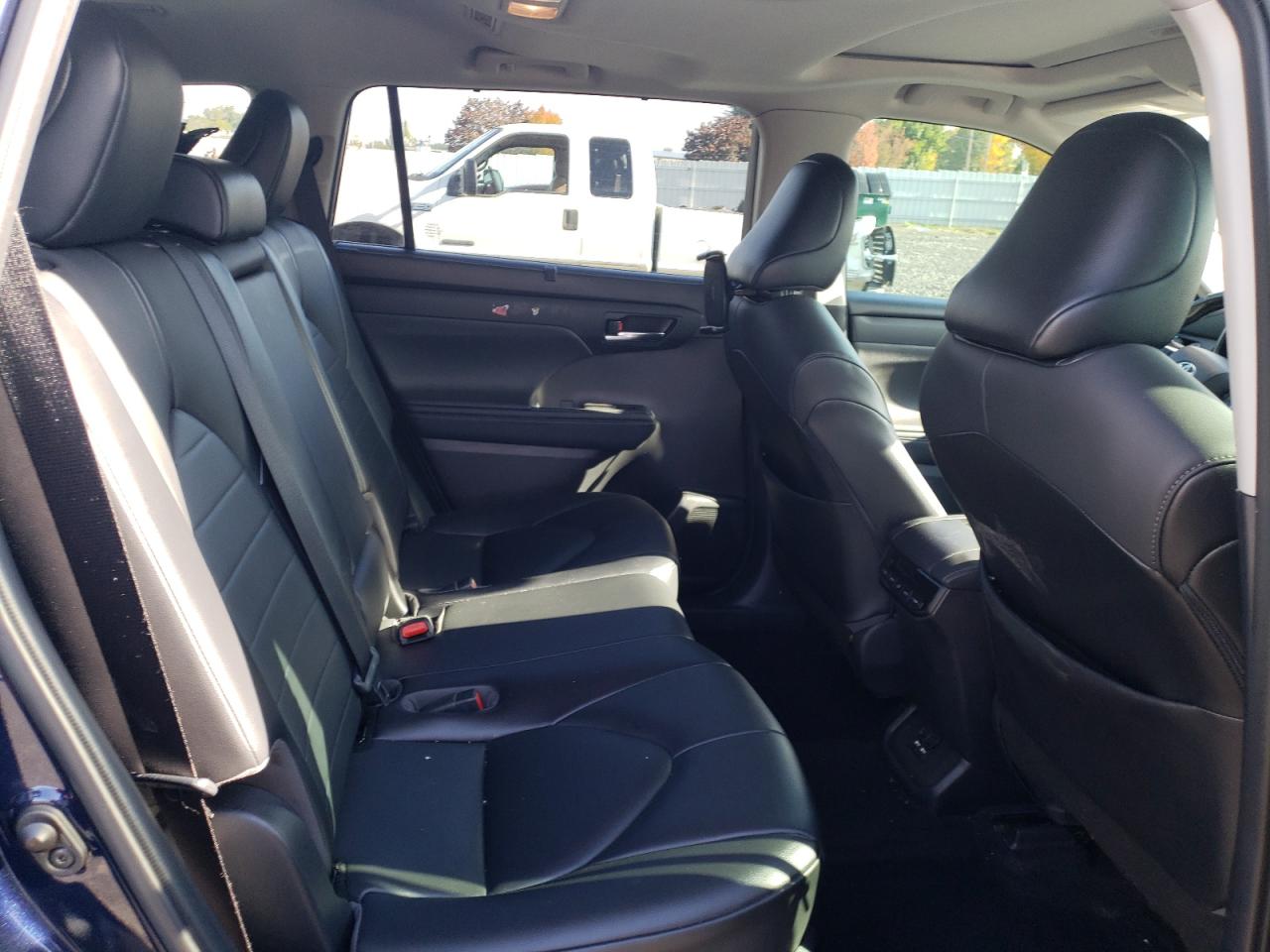2021 Toyota Highlander VIN 5TDHZRBH1MS028988 Copart auction photo, front end damage thumbnail 10