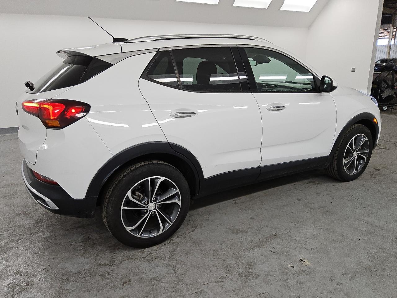 2021 Buick Encore VIN KL4MMFSL3MB152861 Copart auction photo, mechanical / normal wear damage thumbnail 3