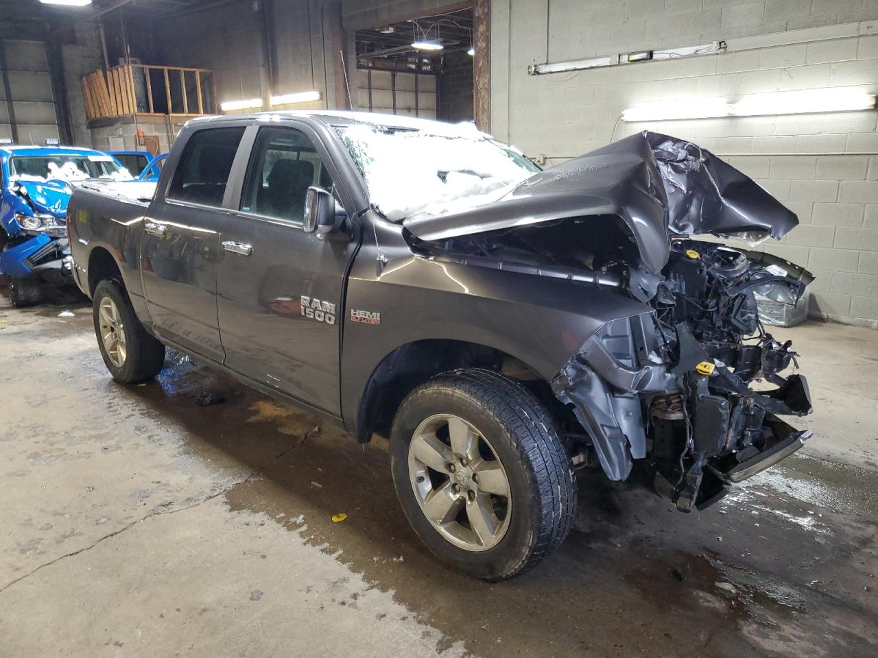 2016 RAM 1500 VIN 3C6RR7LT1GG188889 Copart auction photo, front end / side damage thumbnail 4