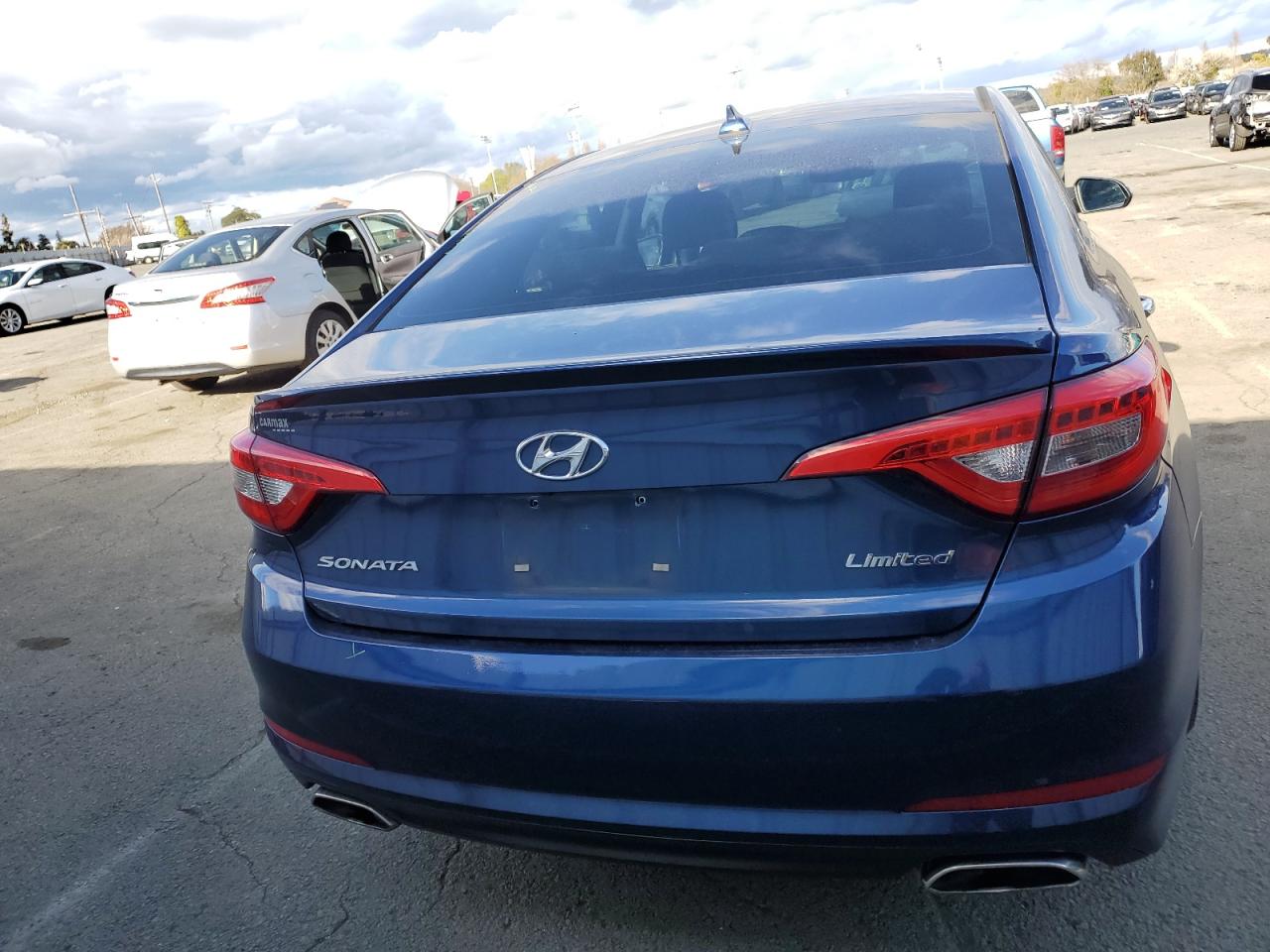 2015 Hyundai Sonata VIN 5NPE34AF3FH227671 Copart auction photo, front end / side damage thumbnail 6