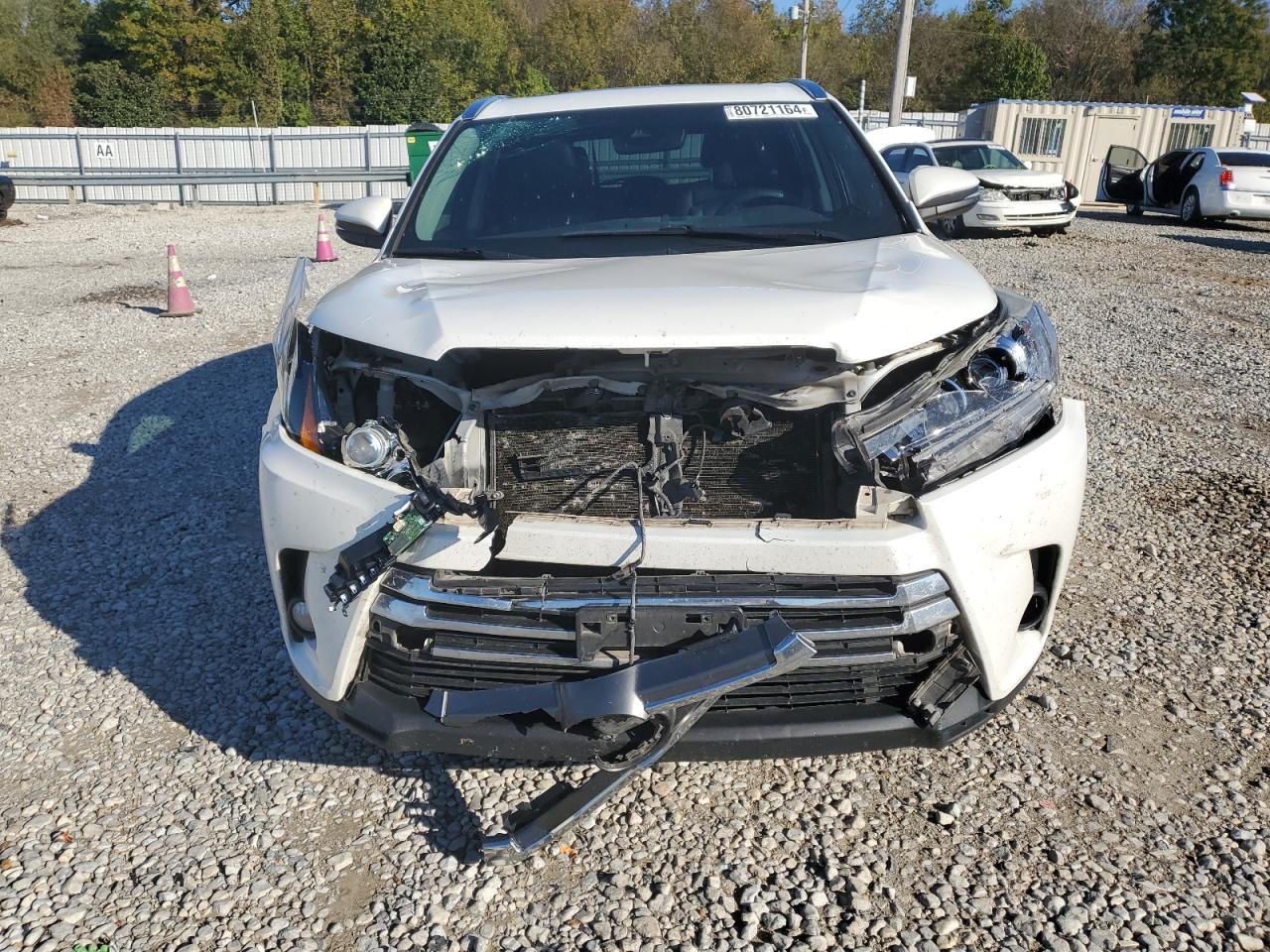 2017 Toyota Highlander VIN 5TDYZRFH9HS215234 Copart auction photo, front end damage thumbnail 5