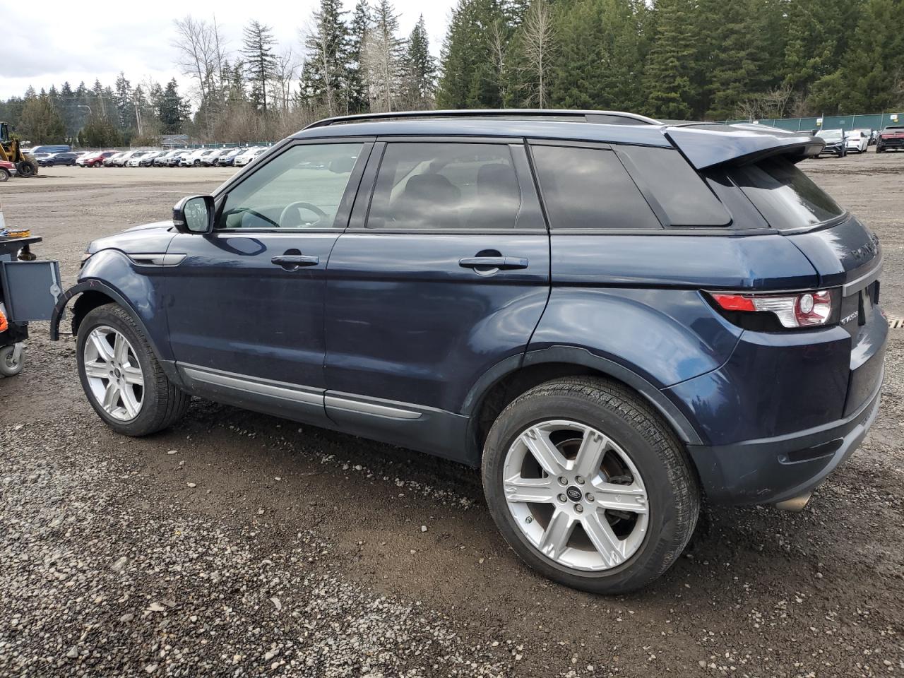 2013 Land Rover Range Rover VIN SALVR2BGXDH844807 Copart auction photo, front end damage thumbnail 2