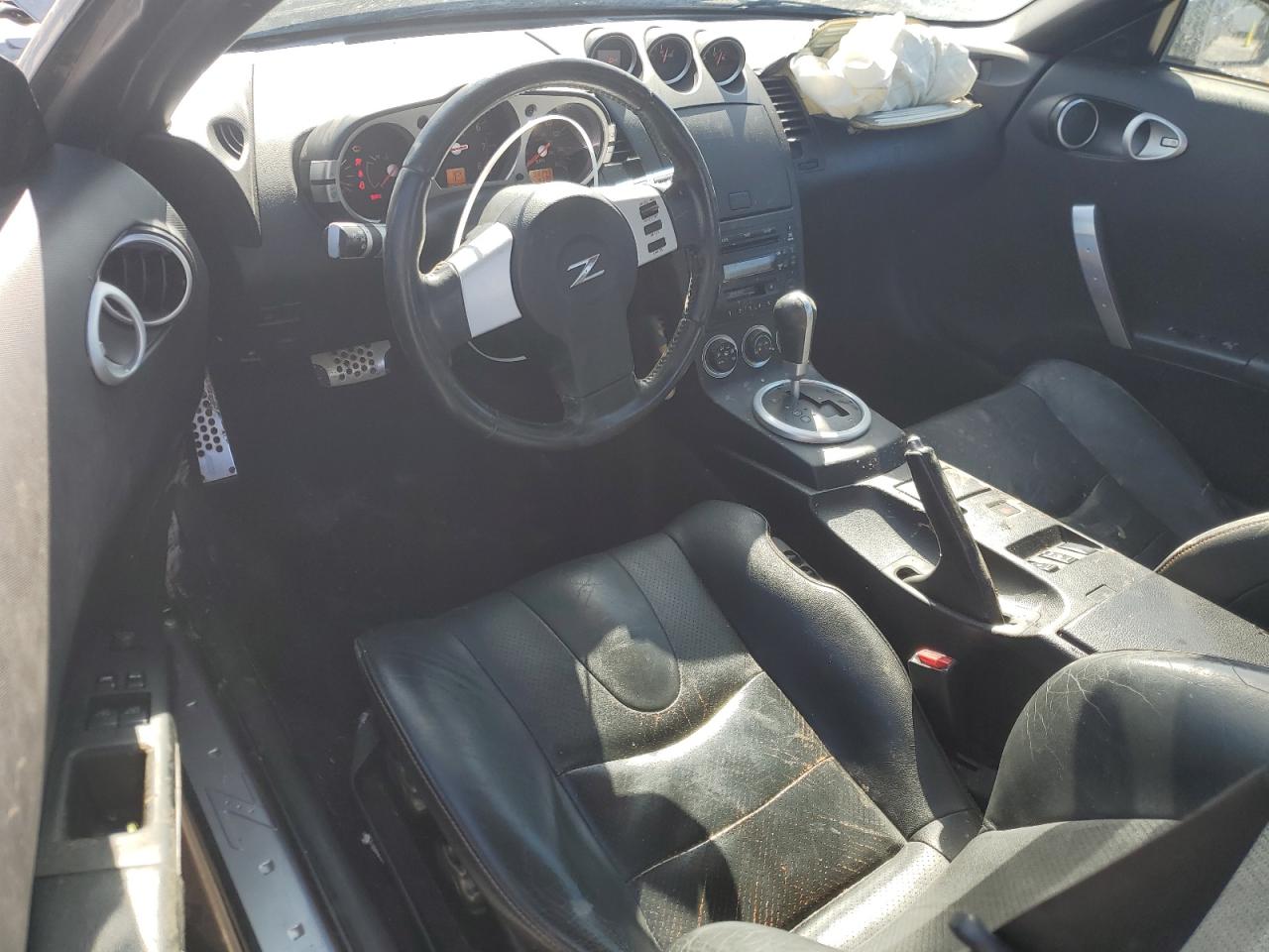 2004 Nissan 350Z VIN JN1AZ34D74M100770 Copart auction photo, all over damage thumbnail 8