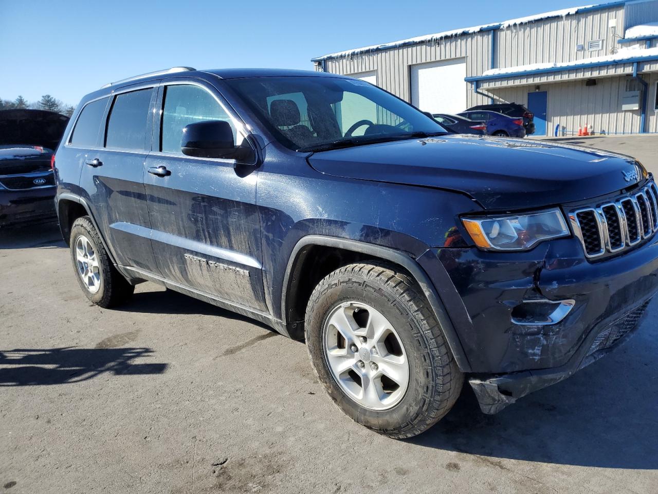 2017 Jeep Grand Cherokee VIN 1C4RJFAG9HC609830 Copart auction photo, front end damage thumbnail 4