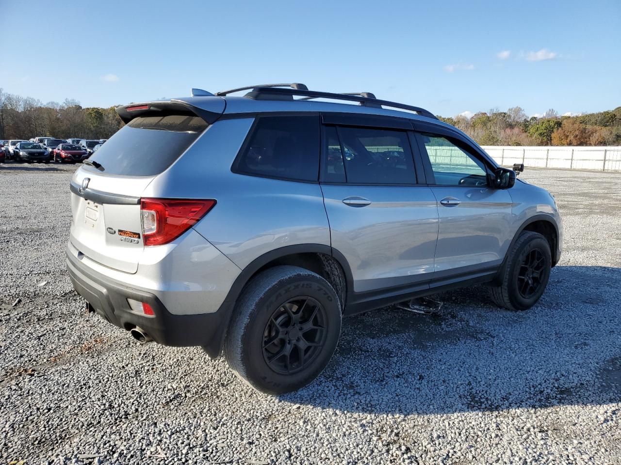 2019 Honda Passport VIN 5FNYF8H21KB026357 Copart auction photo, front end damage thumbnail 3