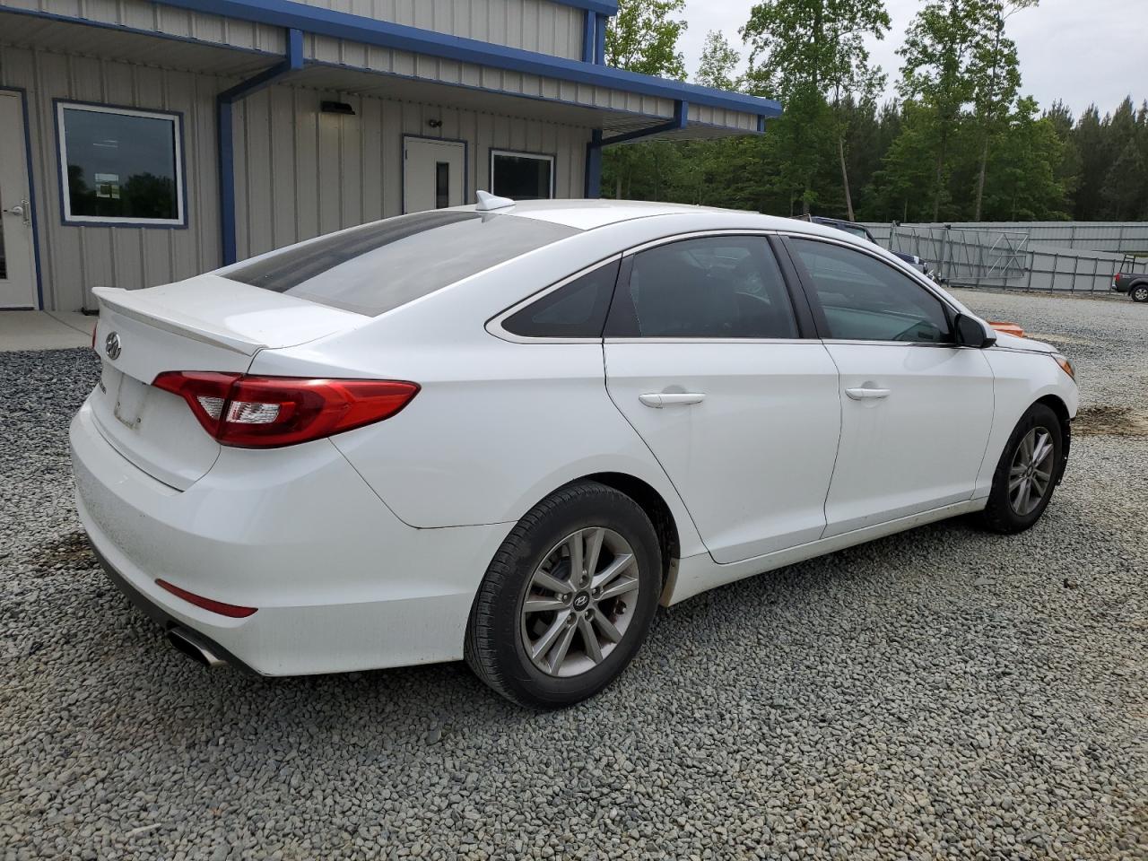 2017 Hyundai Sonata VIN 5NPE24AF4HH551394 Copart auction photo, front end / side damage thumbnail 3