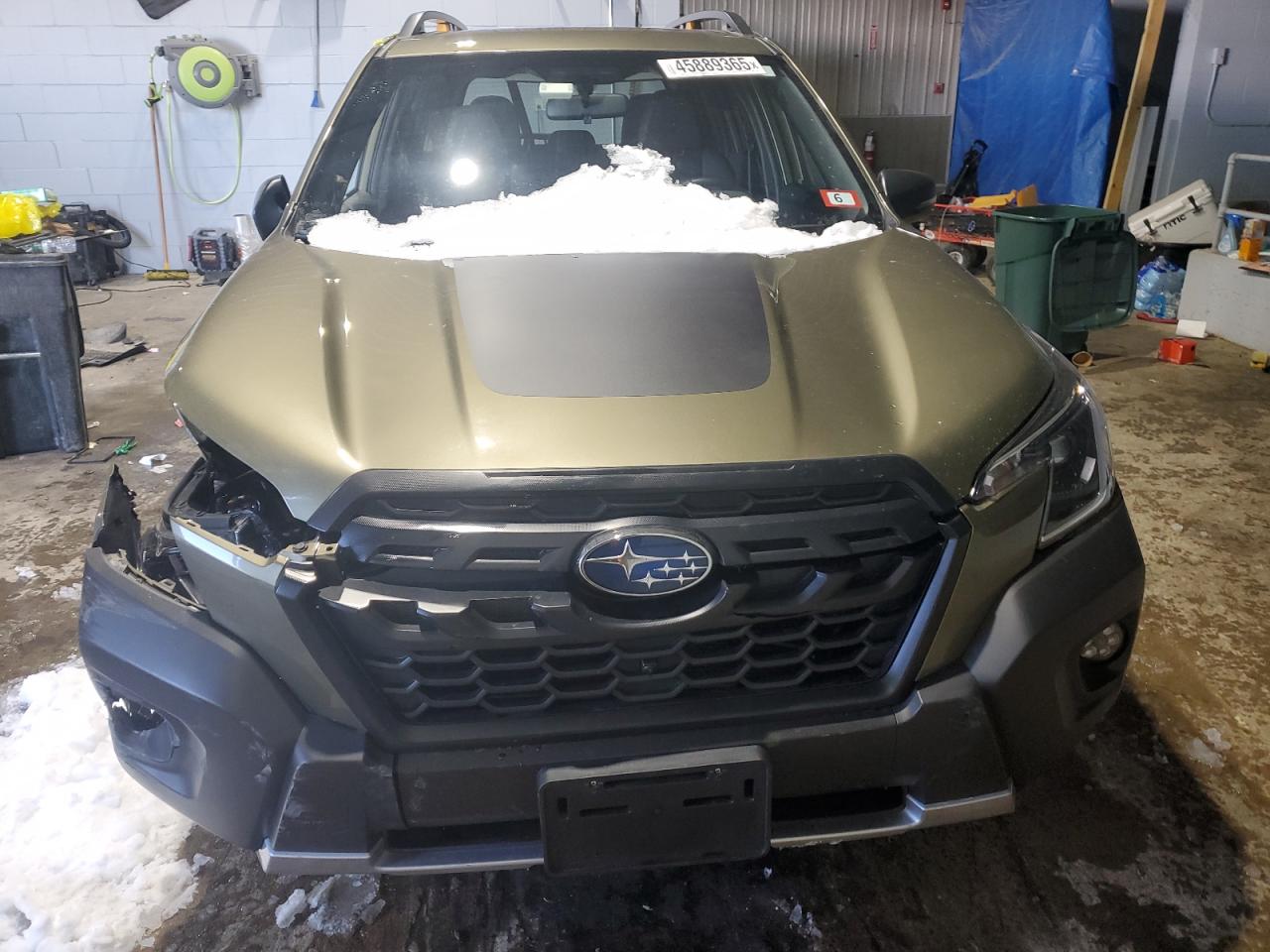 2024 Subaru Forester VIN JF2SKAJC5RH417230 Copart auction photo, front end / side damage thumbnail 5