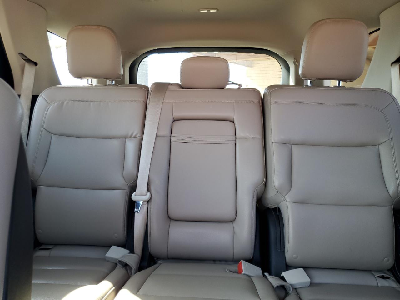 2020 Ford Explorer VIN 1FMSK7DHXLGC73384 Copart auction photo, rear end / side damage thumbnail 10