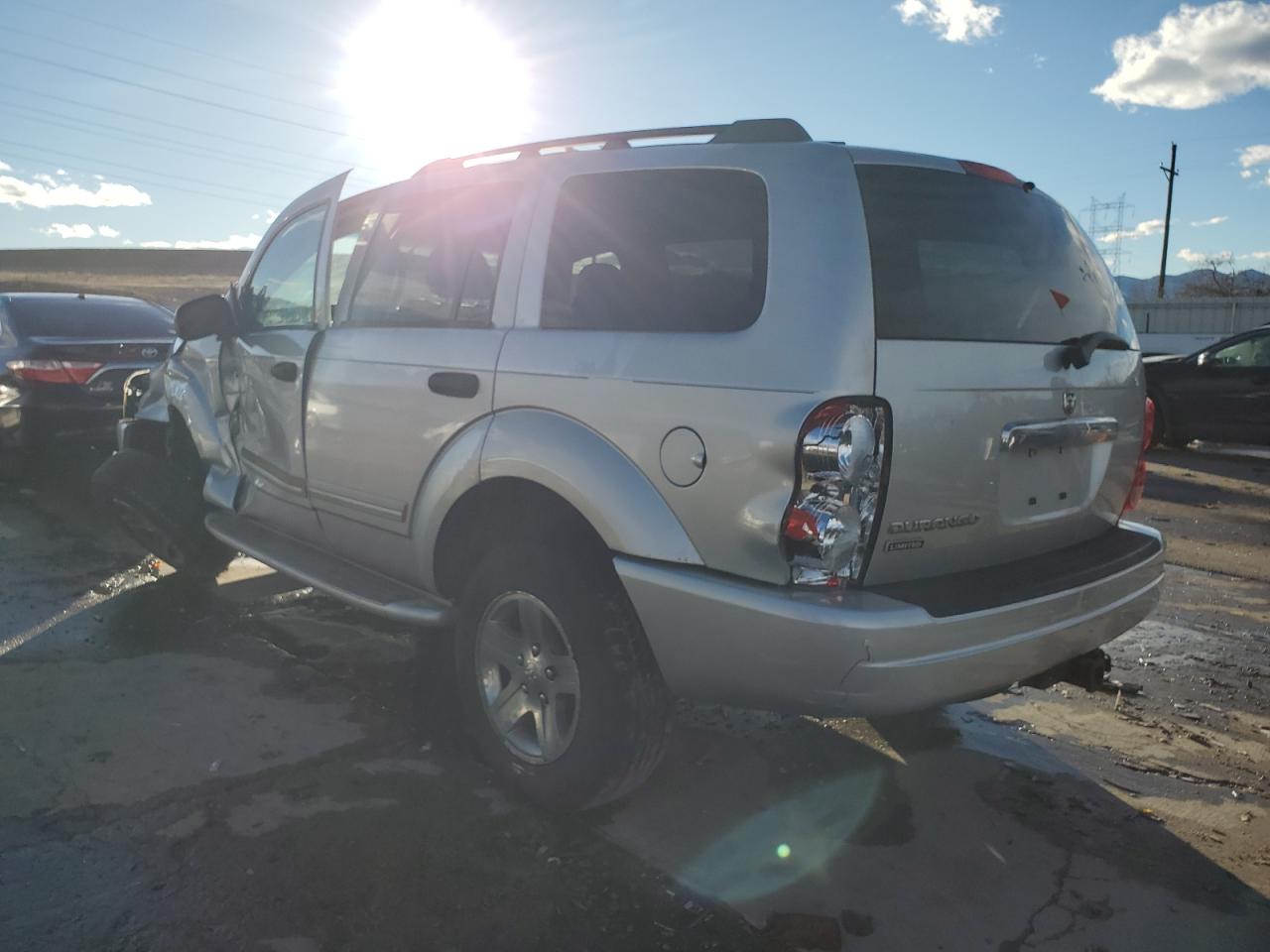 2005 Dodge Durango VIN 1D4HD58N95F533279 Copart auction photo, side / front end damage thumbnail 2