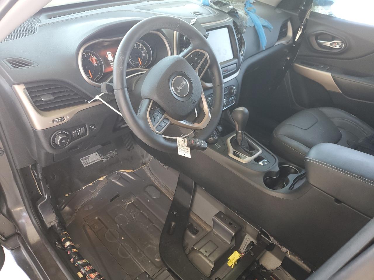 2017 Jeep Grand Cherokee VIN 1C4PJMDS0HW646145 Copart auction photo, side / rear end damage thumbnail 8