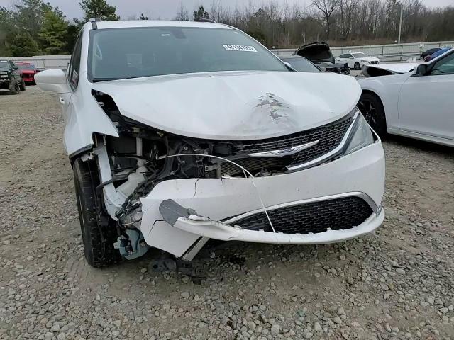 2020 Chrysler Pacifica VIN 2C4RC1BG5LR124855 Copart auction photo, front end damage thumbnail 12