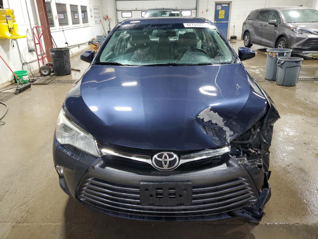 2015 Toyota Camry VIN 4T4BF1FK4FR476826 Copart auction photo, front end / side damage thumbnail 5