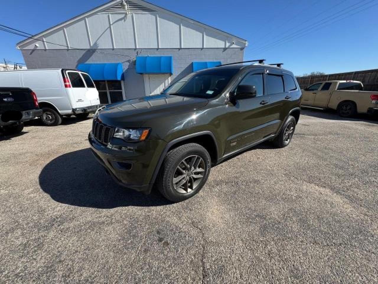 2016 Jeep Grand Cherokee VIN 1C4RJFAG3GC393813 Copart auction photo, damage history / normal wear damage thumbnail 2