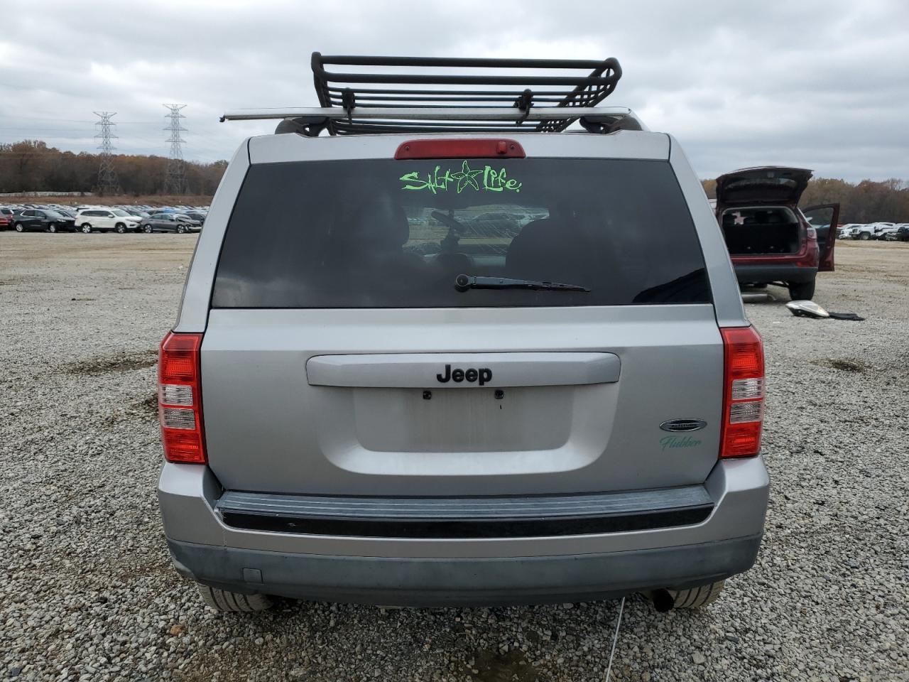 2015 Jeep Liberty (Patriot) VIN 1C4NJPBA7FD131350 Copart auction photo, all over / top/roof damage thumbnail 6