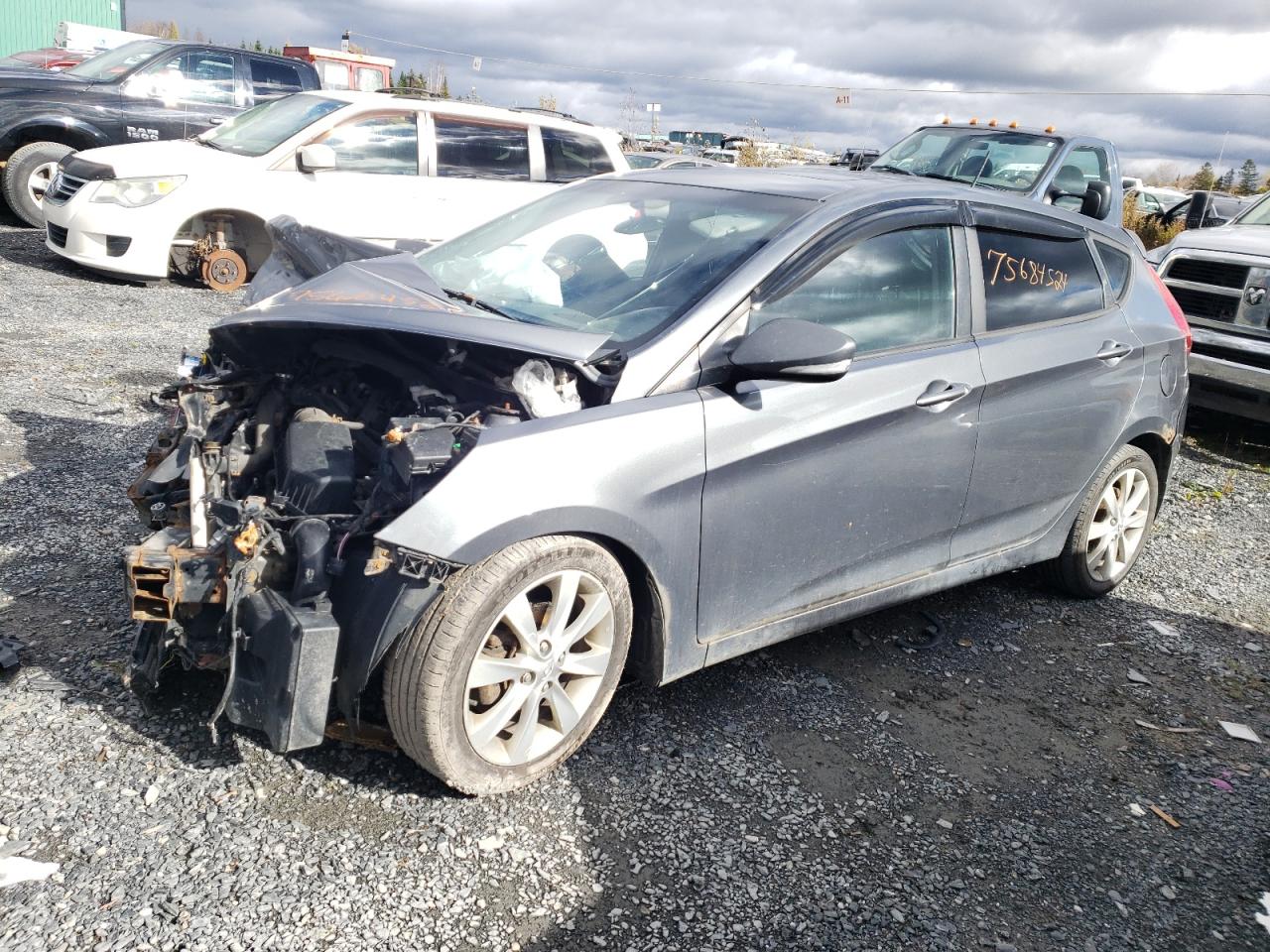 2013 Hyundai Accent VIN KMHCU5AE7DU098897