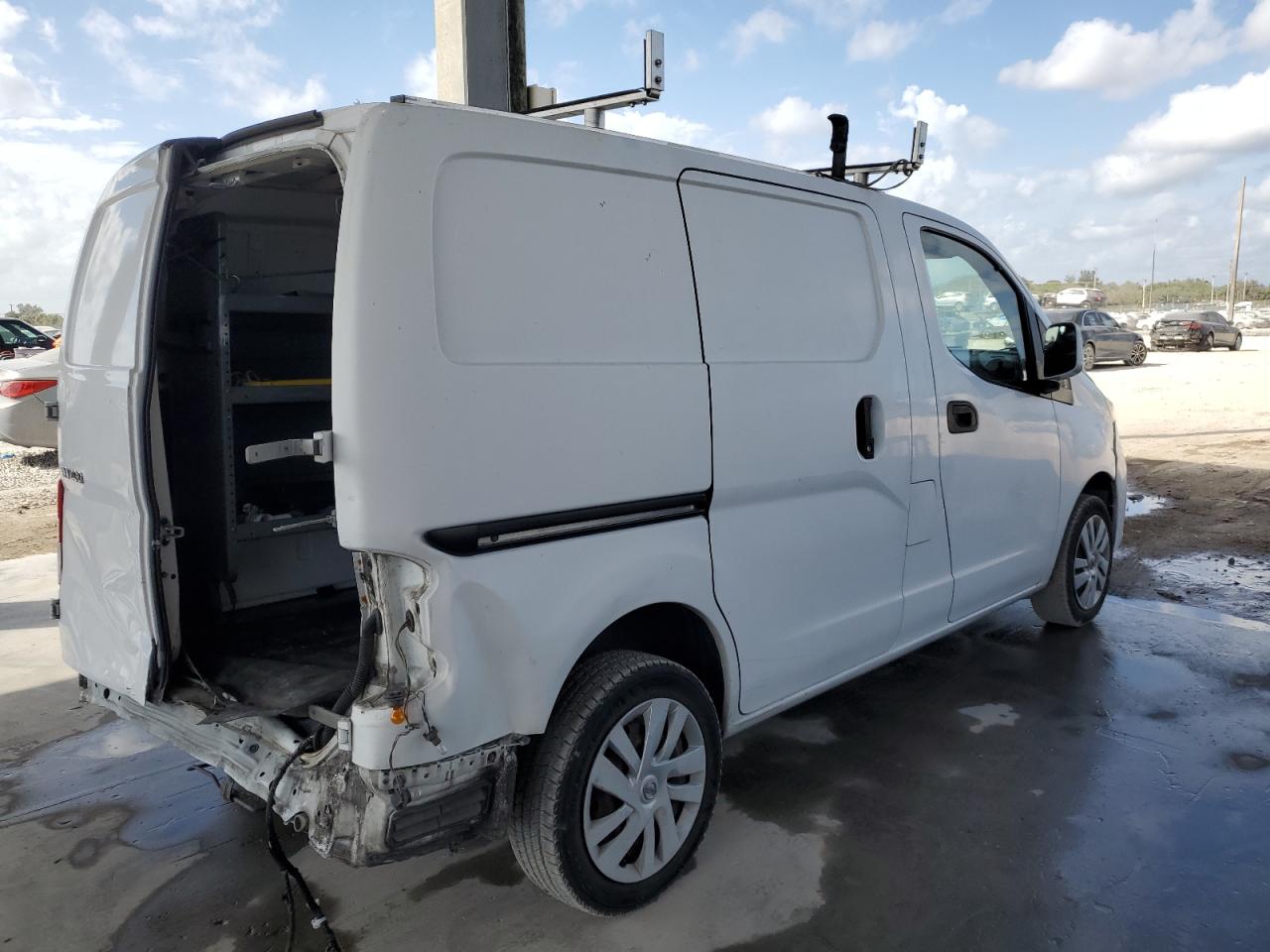 2017 Nissan NV VIN 3N6CM0KNXHK694255 Copart auction photo, rear end / minor dent/scratches damage thumbnail 3