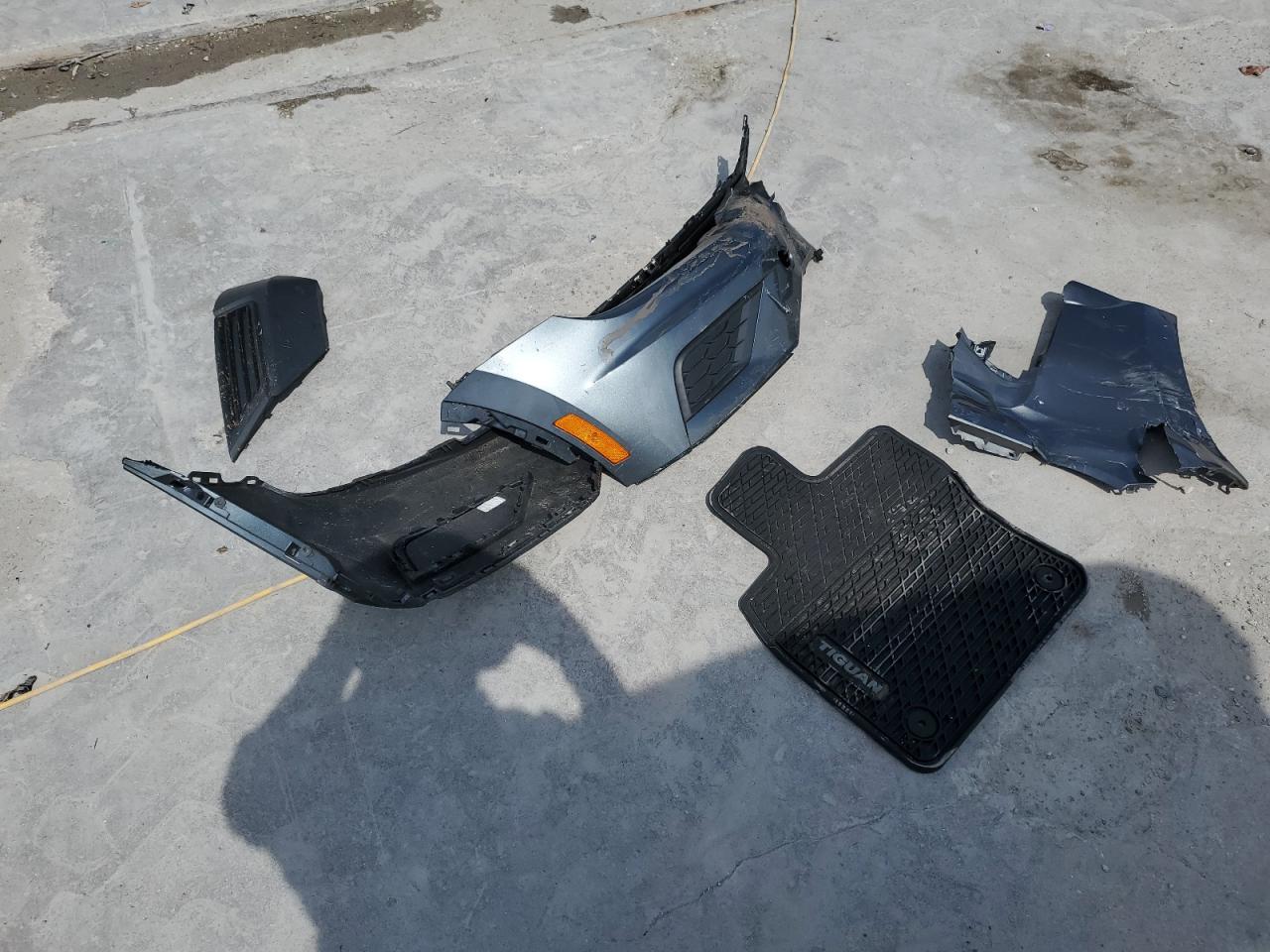 2018 Volkswagen Tiguan VIN 3VV1B7AX4JM052878 Copart auction photo, front end damage thumbnail 15