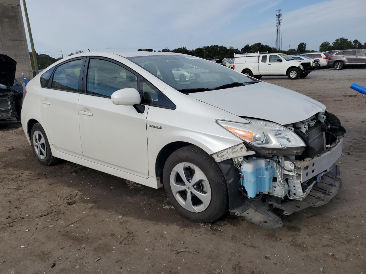 2015 Toyota Prius VIN JTDKN3DU5F0418331 Copart auction photo, front end / minor dent/scratches damage thumbnail 4