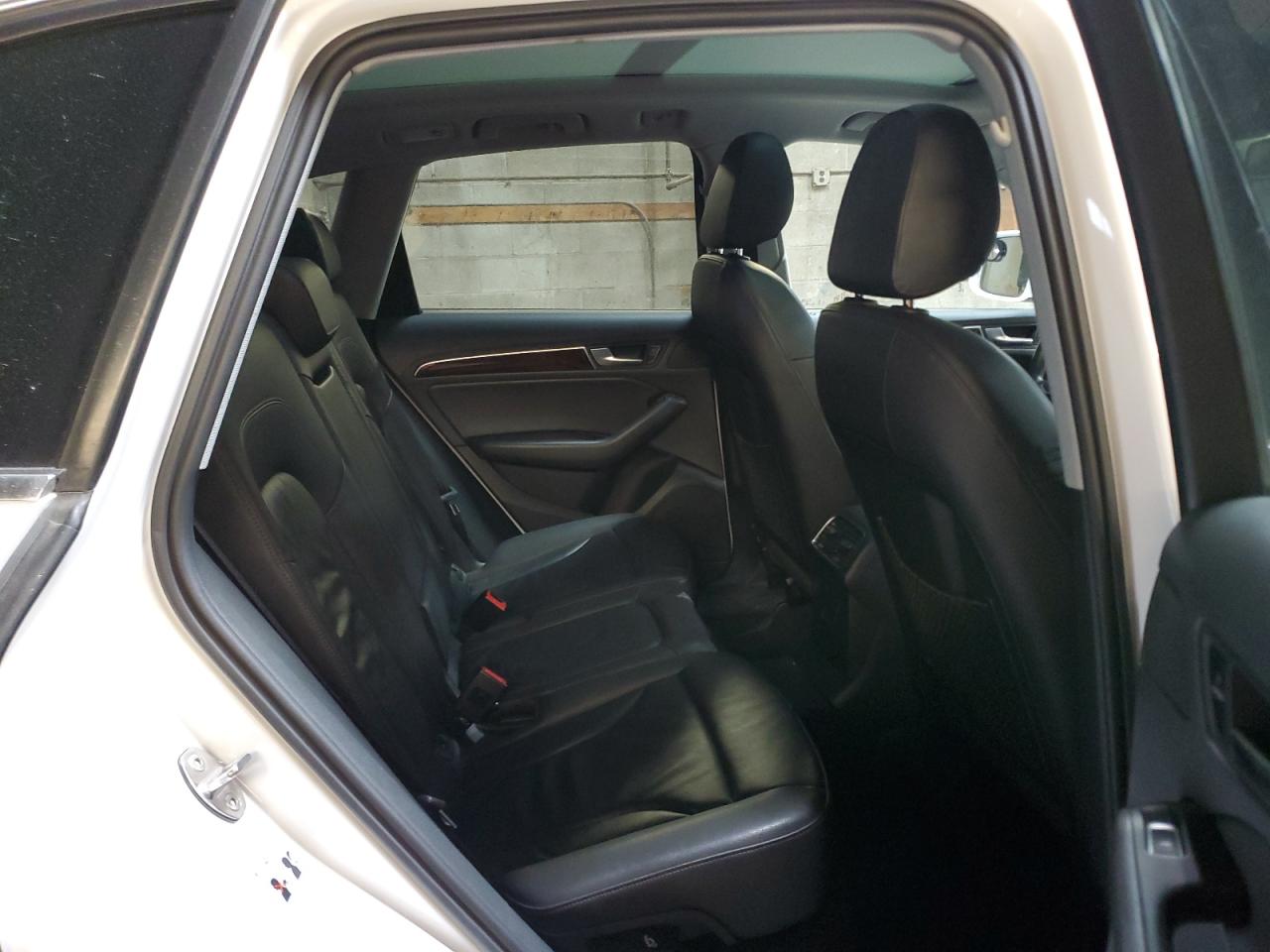 2015 Audi Q5 VIN WA1LFAFP1FA139203 Copart auction photo, front end damage thumbnail 11