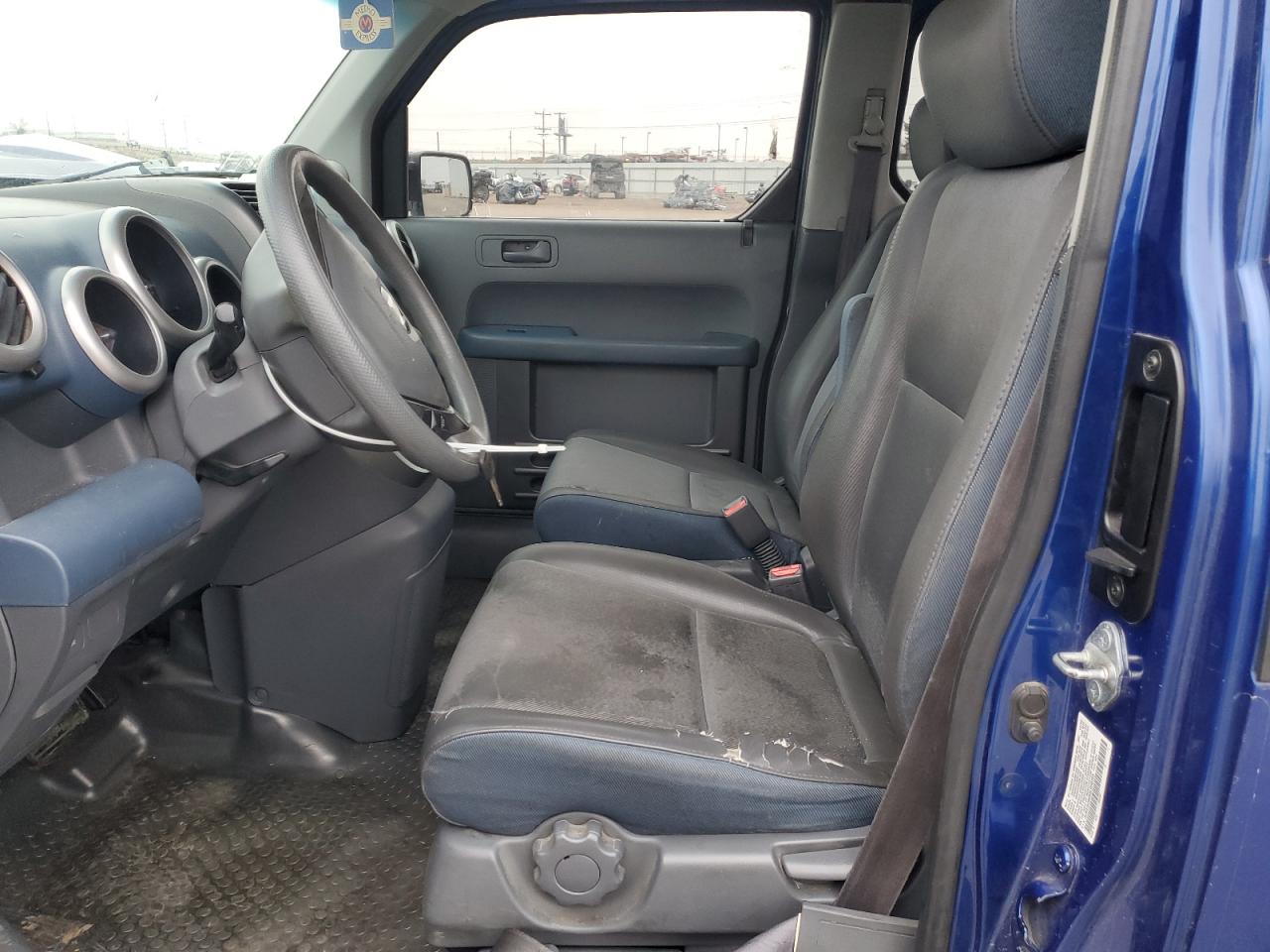 2005 Honda Element VIN 5J6YH28695L000255 Copart auction photo, front end / side damage thumbnail 7