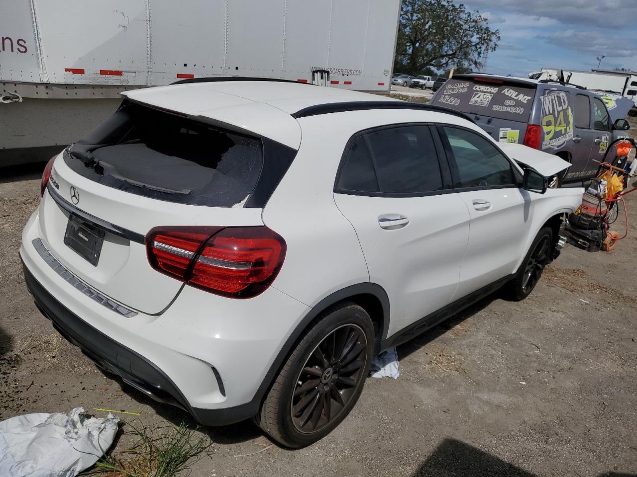 2020 Mercedes-Benz GLA-klasse VIN WDCTG4EB9LU023603 Copart auction photo, front end damage thumbnail 3