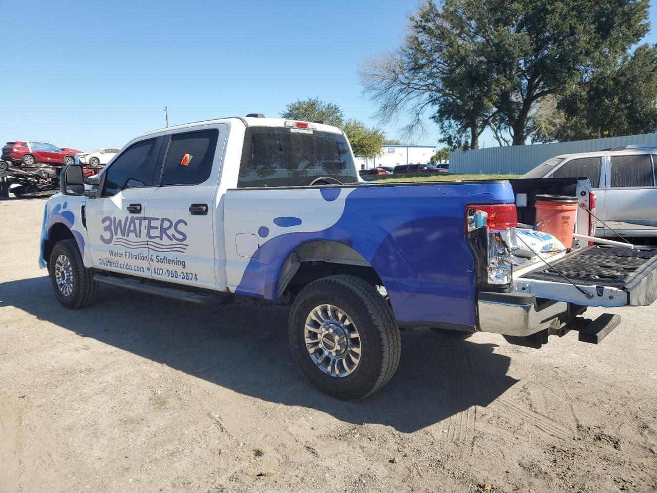 2021 Ford F250 VIN 1FT7W2B68MEE04442 Copart auction photo, side / front end damage thumbnail 2