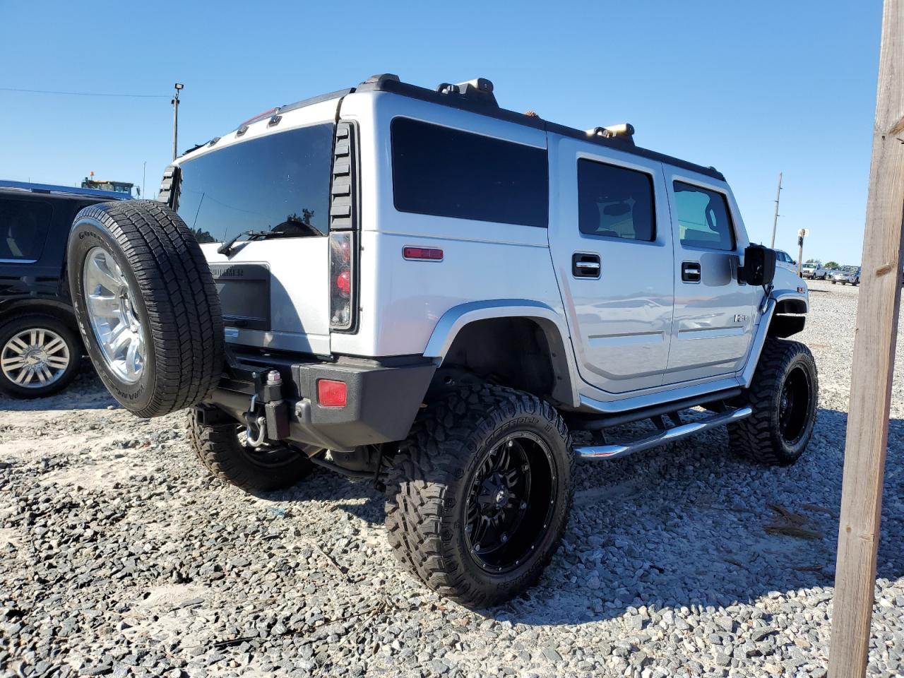 2009 Hummer H2 VIN 5GRGN83229H102070 Copart auction photo, top/roof / rear end damage thumbnail 3