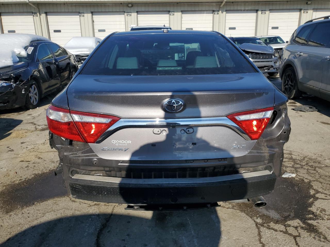2016 Toyota Camry VIN 4T4BF1FKXGR553023 Copart auction photo, rear end / side damage thumbnail 6