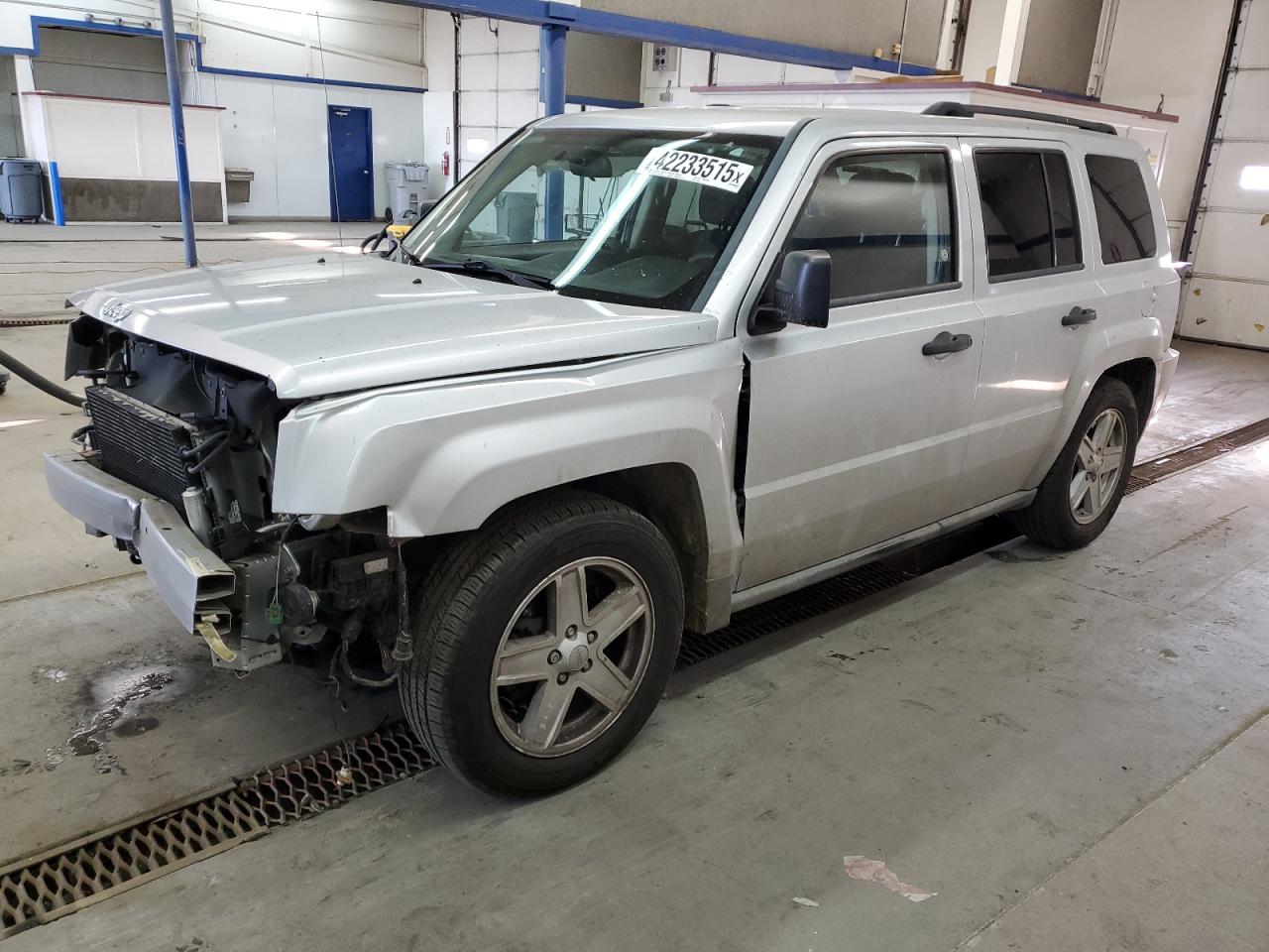2010 Jeep Liberty (Patriot) VIN 1J4NT1GB6AD672367