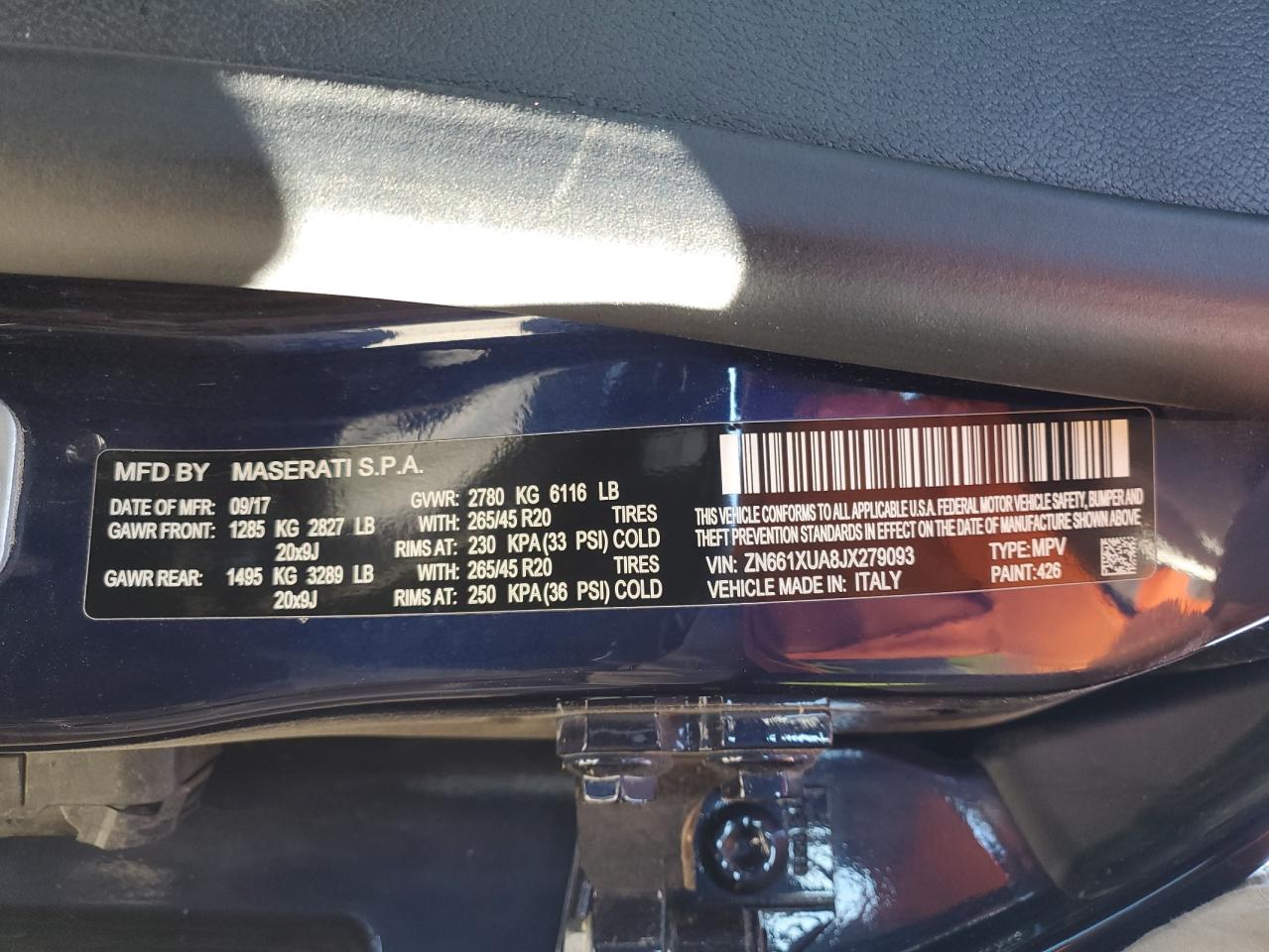2018 Maserati Levante VIN ZN661XUA8JX279093 Copart auction photo, vandalism / minor dent/scratches damage thumbnail 12