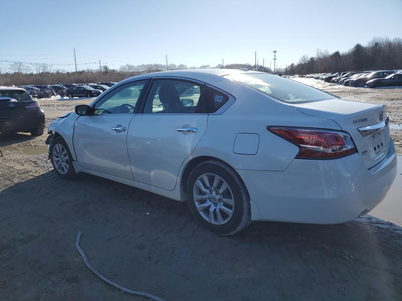2015 Nissan Altima VIN 1N4AL3AP8FC419204 Copart auction photo, front end damage thumbnail 2