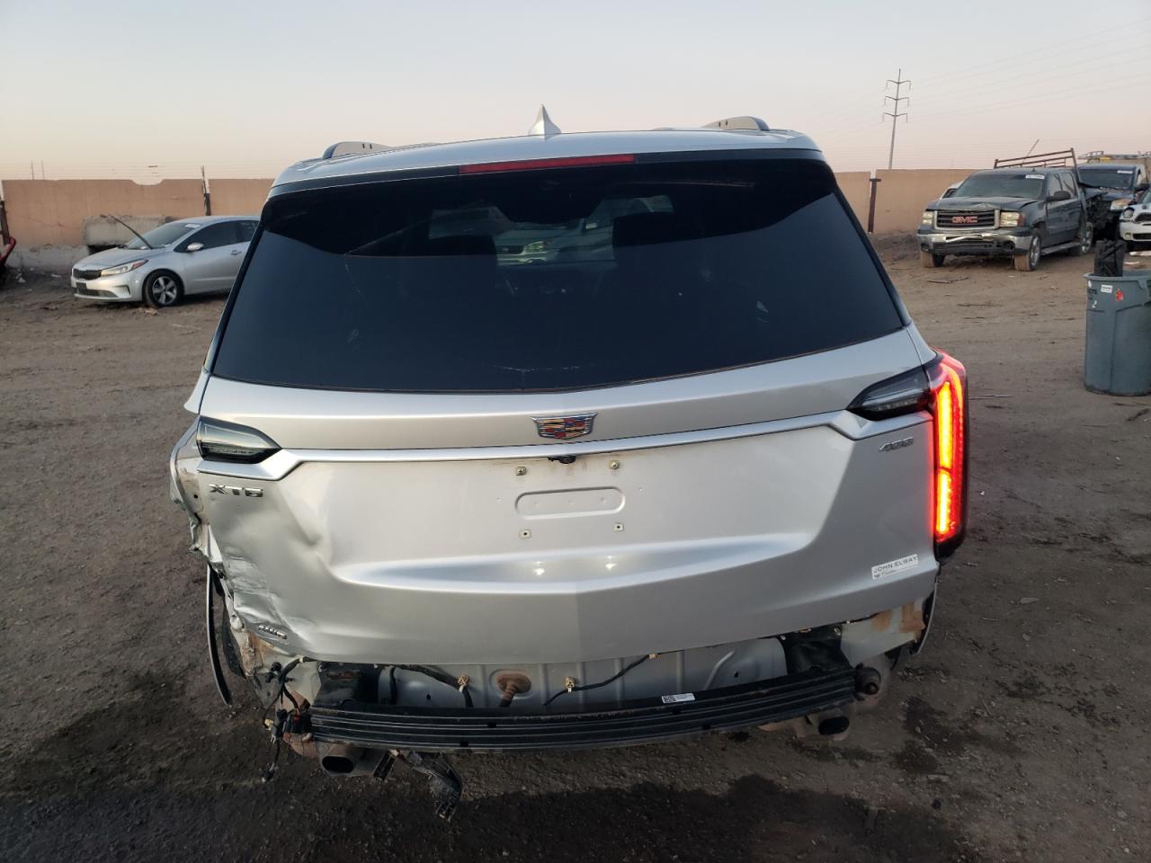 2020 Cadillac XT6 VIN 1GYKPGRS8LZ216836 Copart auction photo, front end / rear end damage thumbnail 6