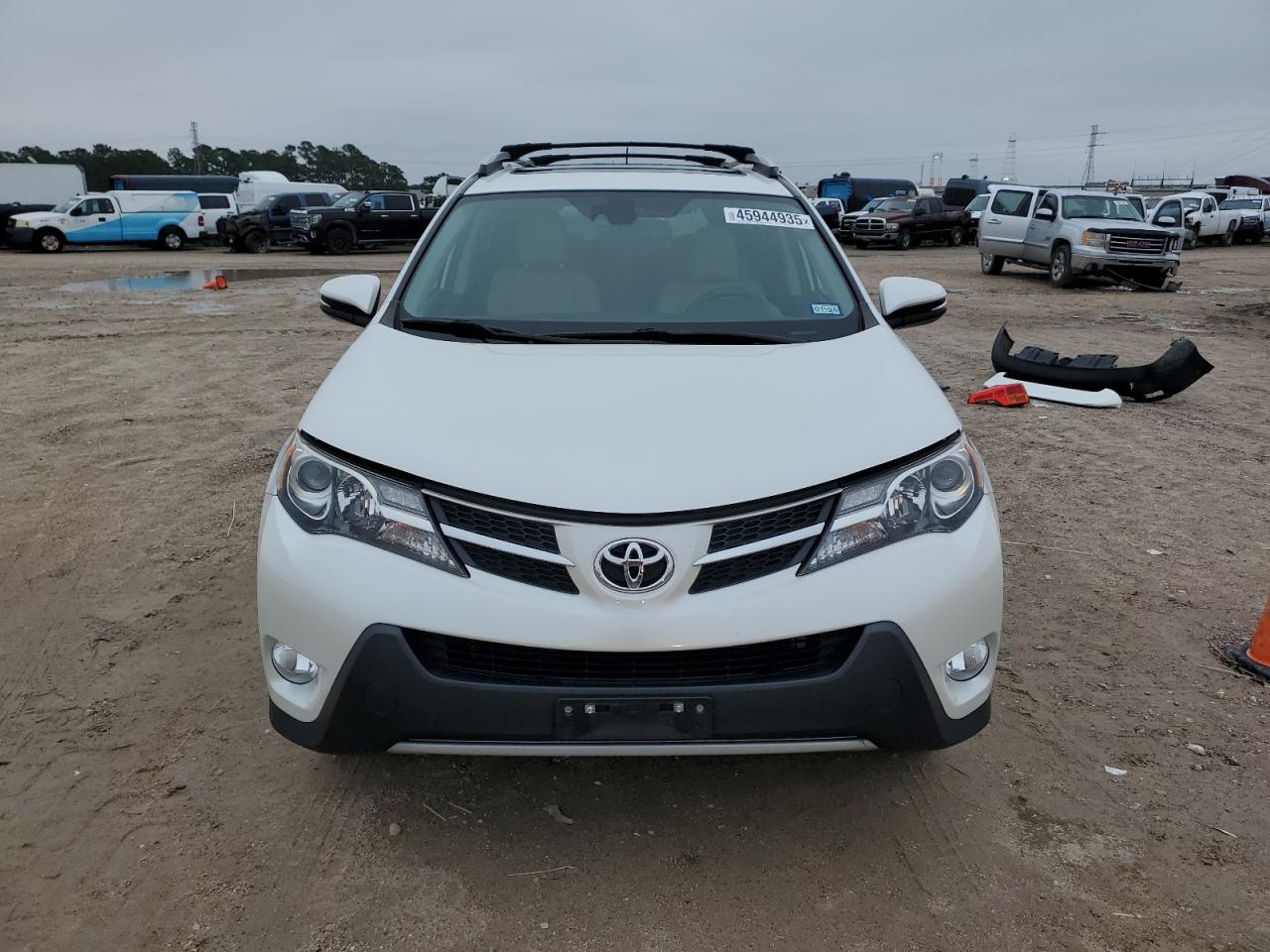 2015 Toyota RAV 4 VIN 2T3YFREV2FW207522 Copart auction photo, rear end / side damage thumbnail 5