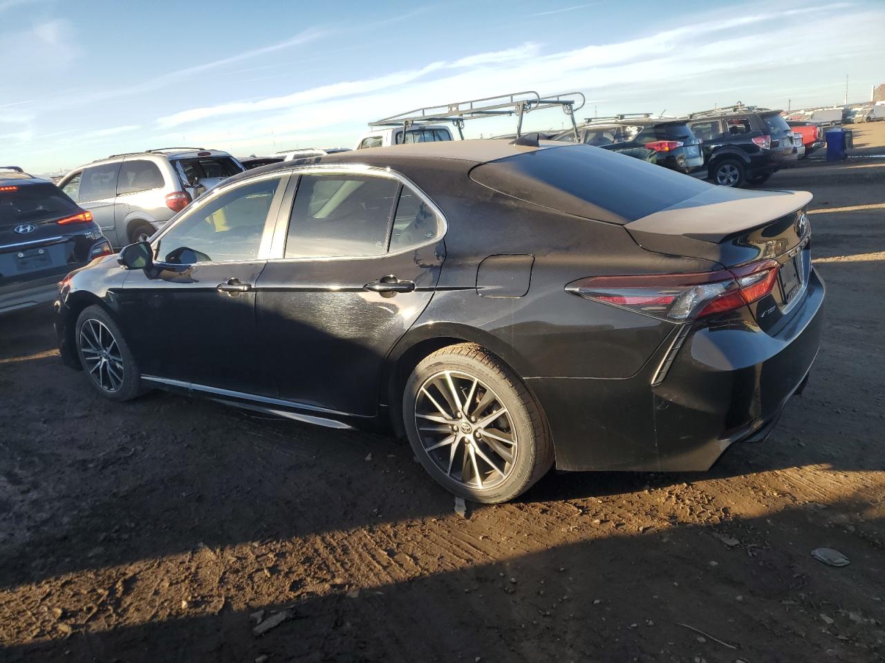 2021 Toyota Camry VIN 4T1S11BK2MU030444 Copart auction photo, hail damage thumbnail 2