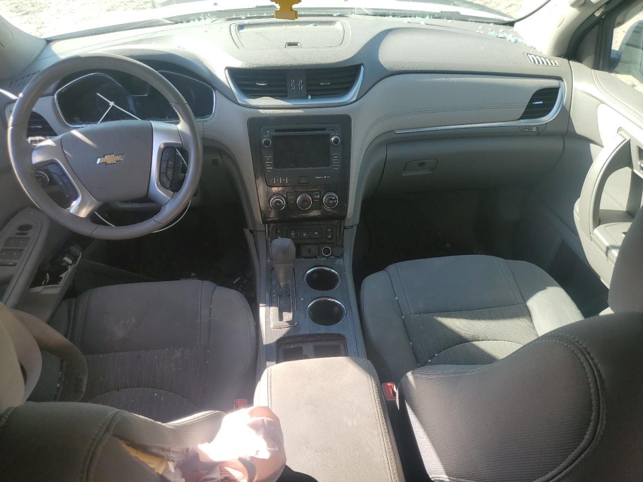 2017 Chevrolet Traverse VIN 1GNKRGKD5HJ234686 Copart auction photo, side / front end damage thumbnail 8