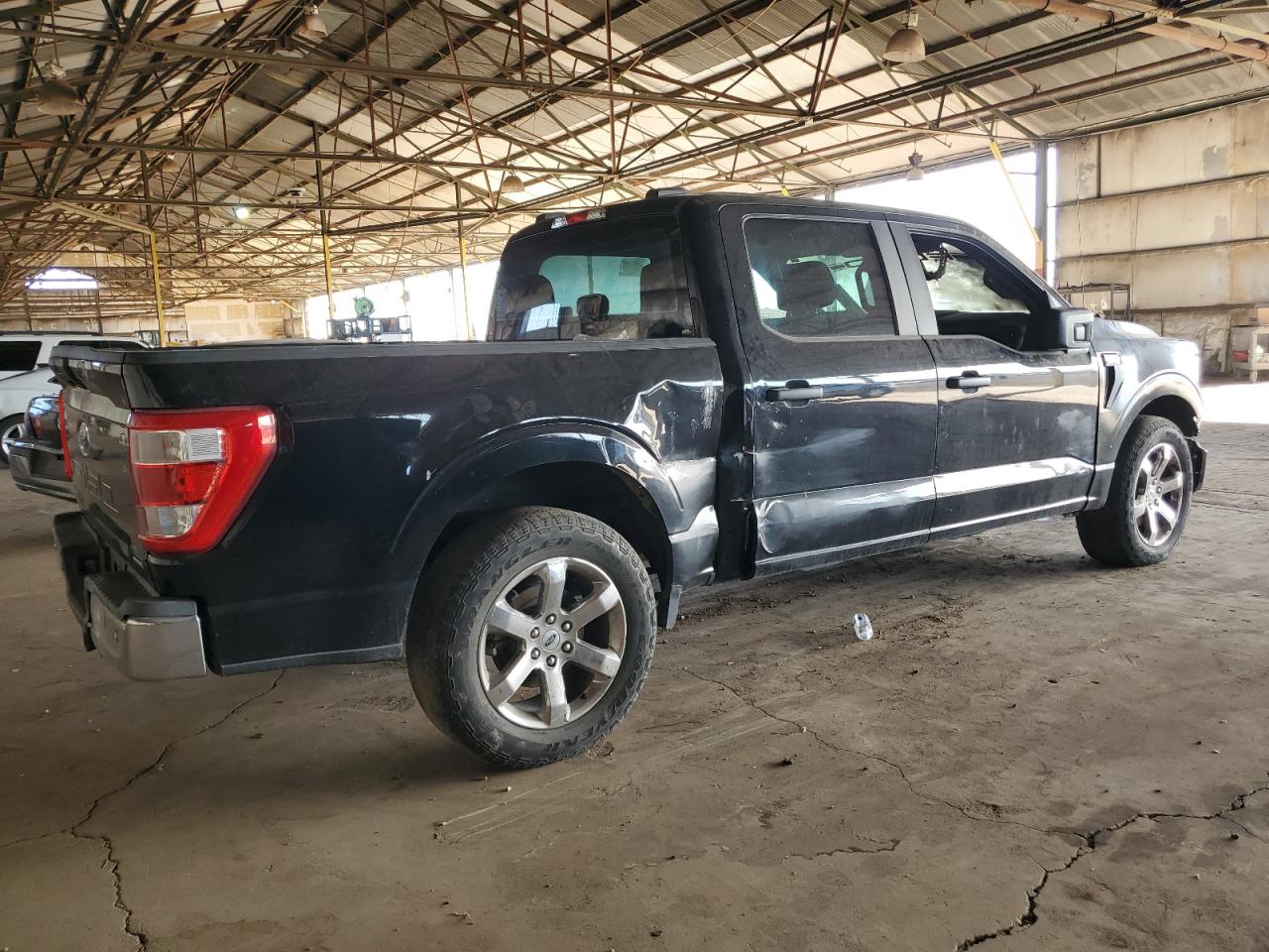 2021 Ford F-150 VIN 1FTEW1CP6MKD95069 Copart auction photo, burn - interior / side damage thumbnail 3