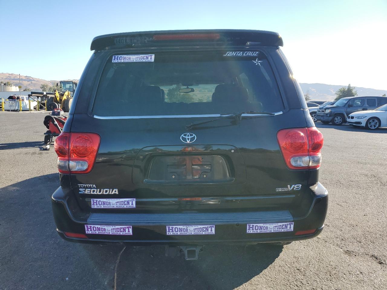 2005 Toyota Sequoia VIN 5TDZT38A75S258873 Copart auction photo, undercarriage / side damage thumbnail 6