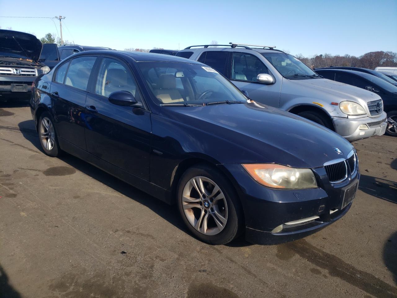 2008 BMW 3er VIN WBAVC935X8KZ72467 Copart auction photo, minor dent/scratches damage thumbnail 4