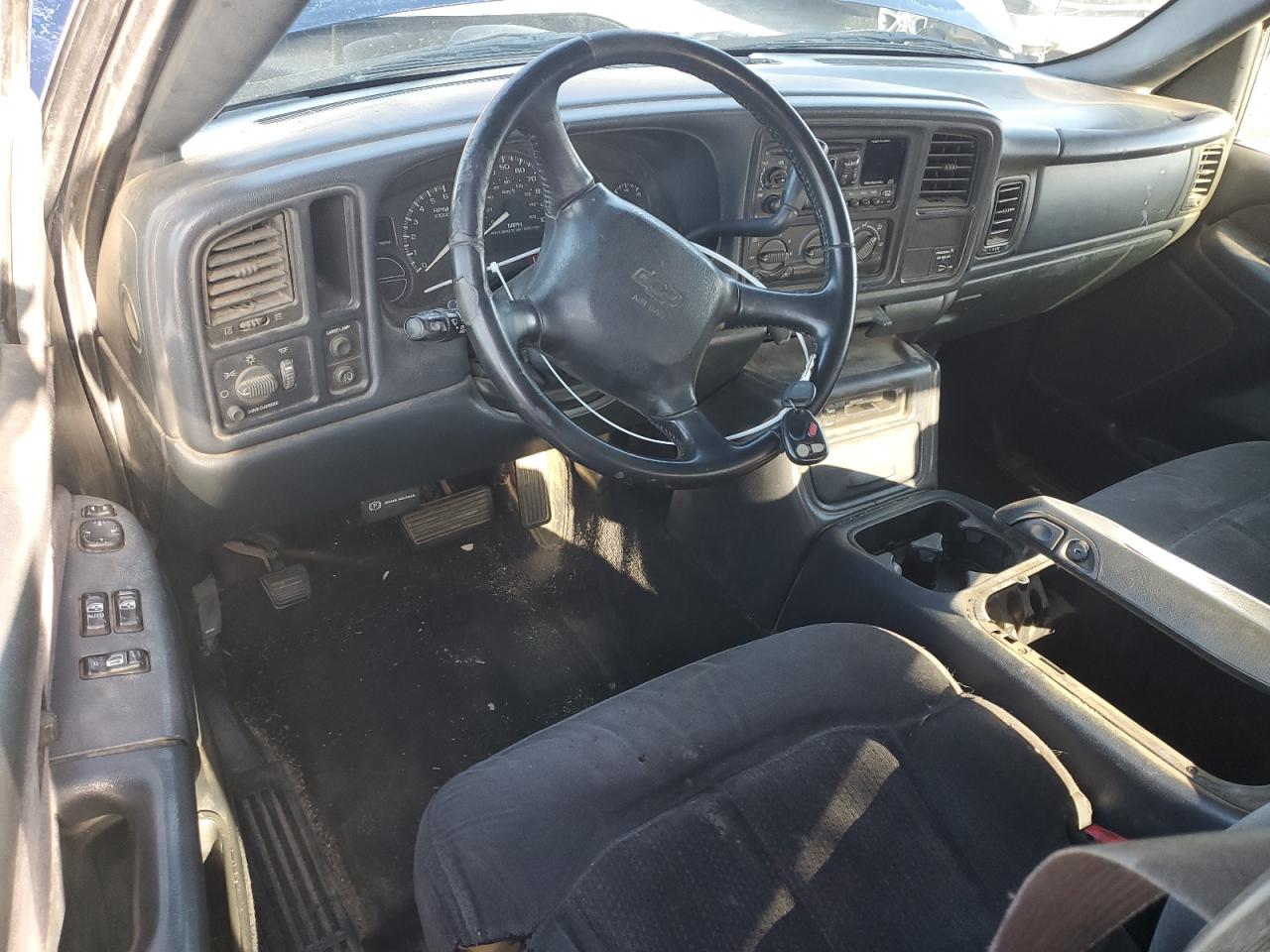2002 Chevrolet Silverado VIN 2GCEC19T321350648 Copart auction photo, minor dent/scratches damage thumbnail 8