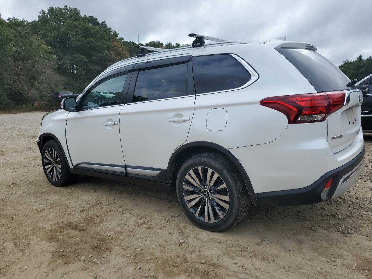 2020 Mitsubishi Outlander VIN JA4AZ3A36LZ032188 Copart auction photo, front end damage thumbnail 2
